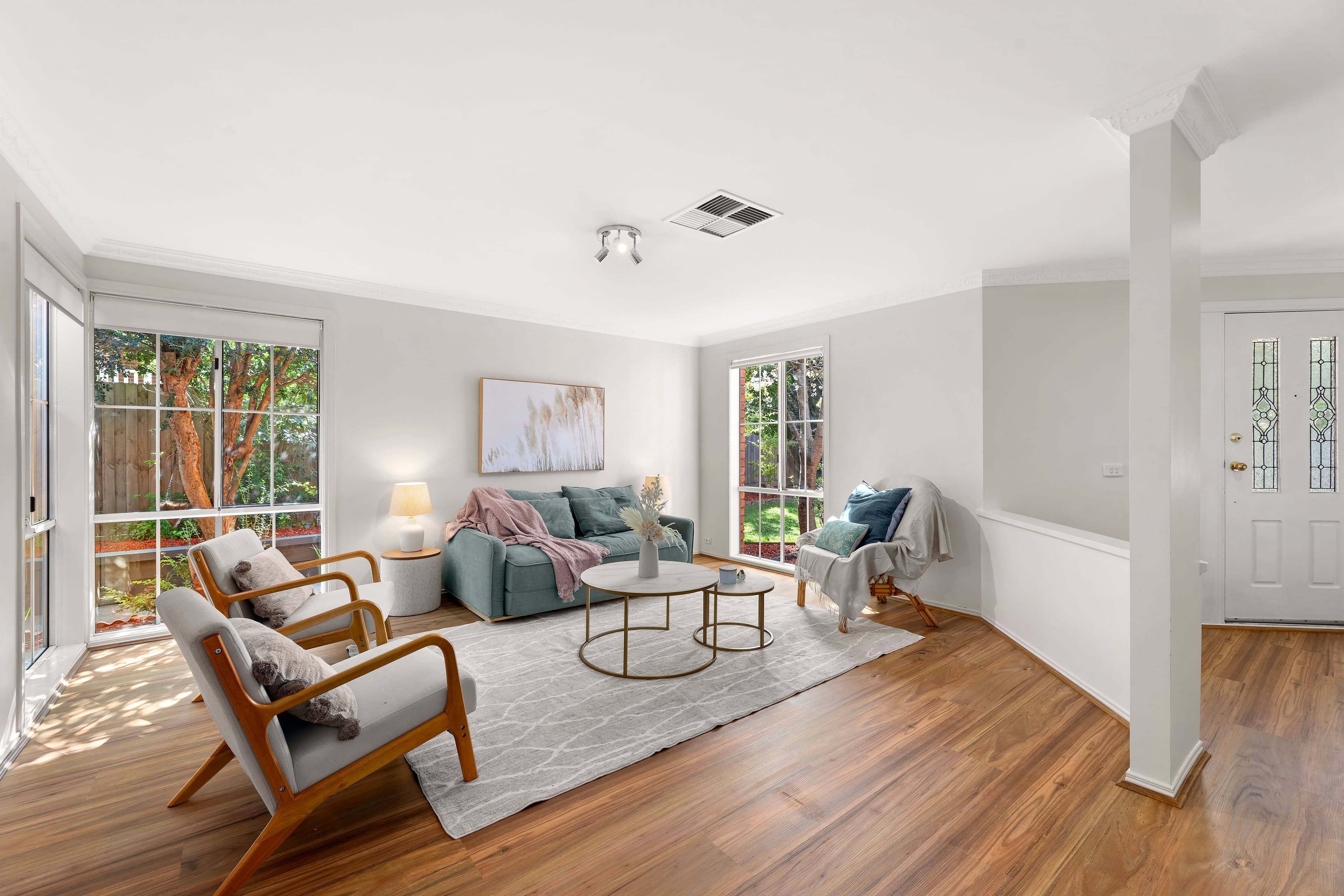 60 Debra Street, Rowville VIC 3178, Rowville - Thumbnail 2