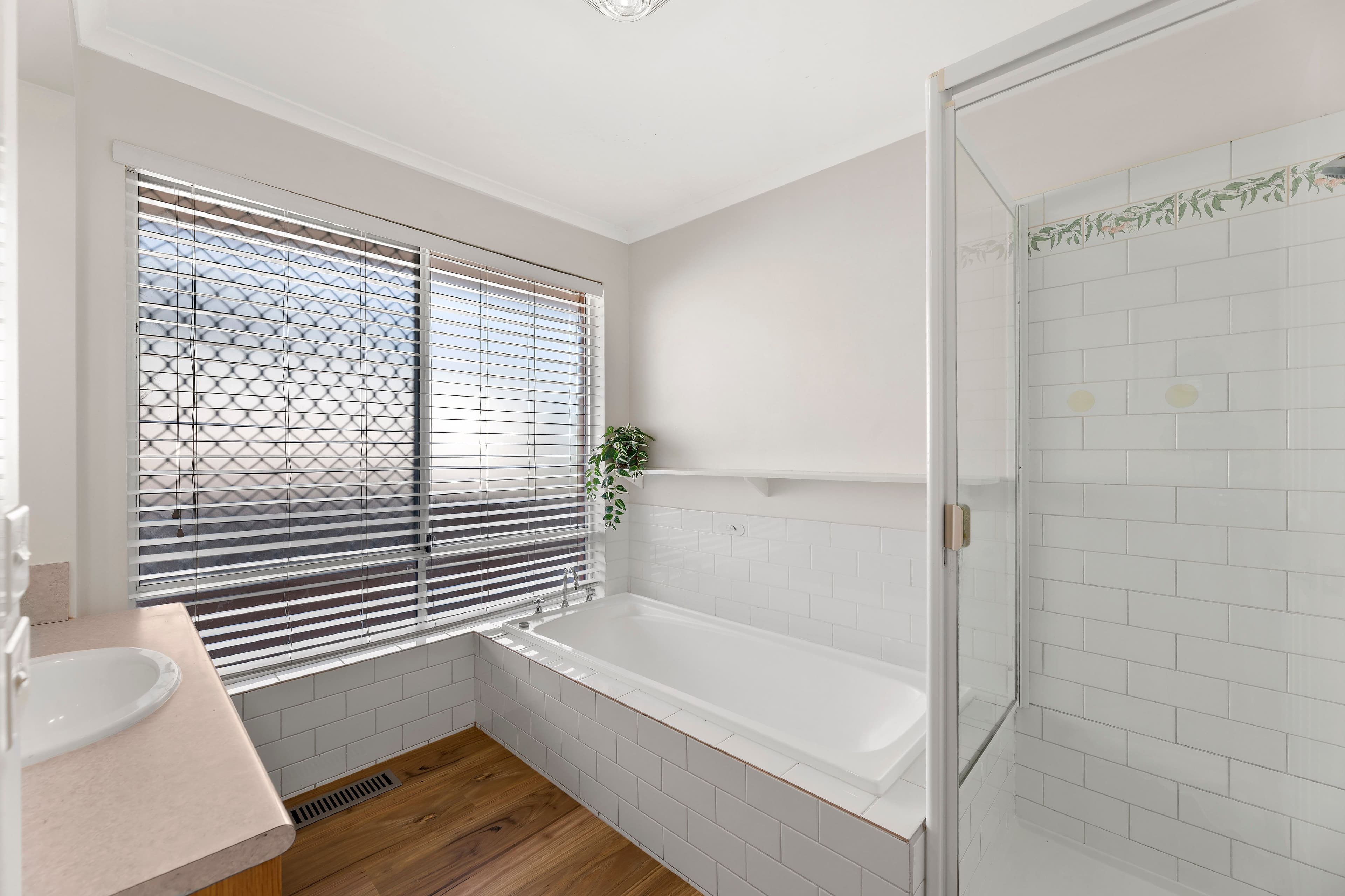 60 Debra Street, Rowville VIC 3178, Rowville - Thumbnail 7