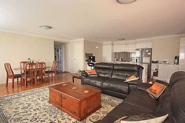 12 Maran Street, SPRING FARM NSW 2570, Spring Farm - Thumbnail 3