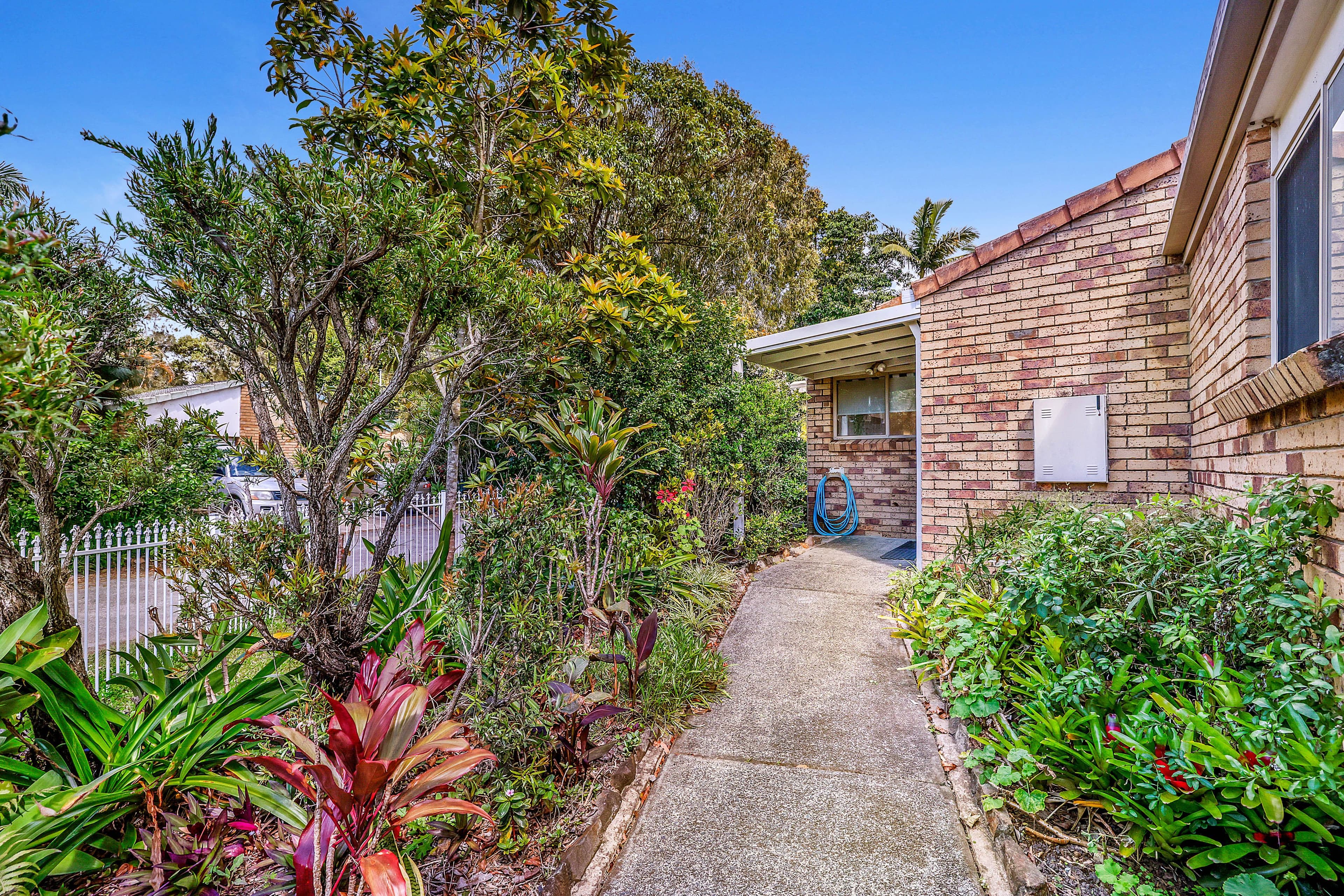 9 River Oak Drive, Helensvale QLD 4212, Helensvale - Thumbnail 2