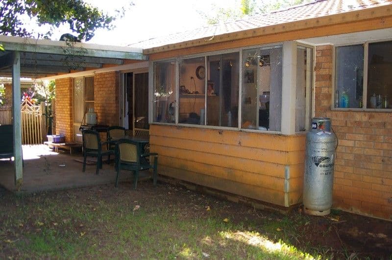16 Ealing Street, NERANG QLD 4211, Nerang - Thumbnail 2
