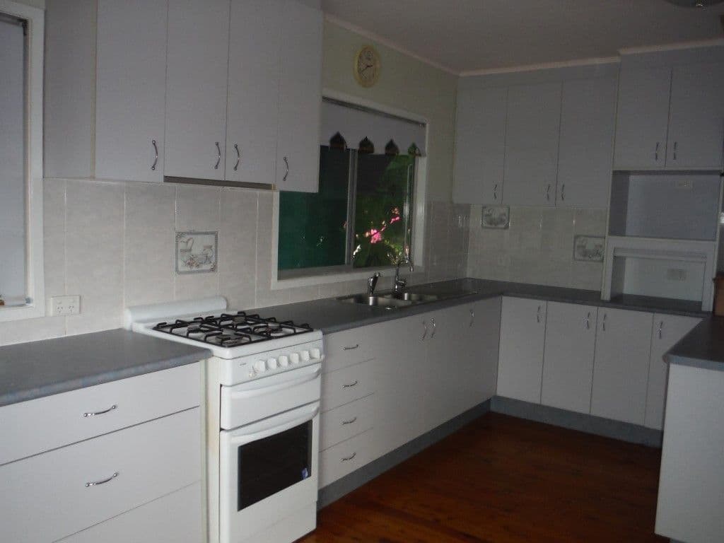 102 Currey Street, Roma QLD 4455, Roma - Thumbnail 4