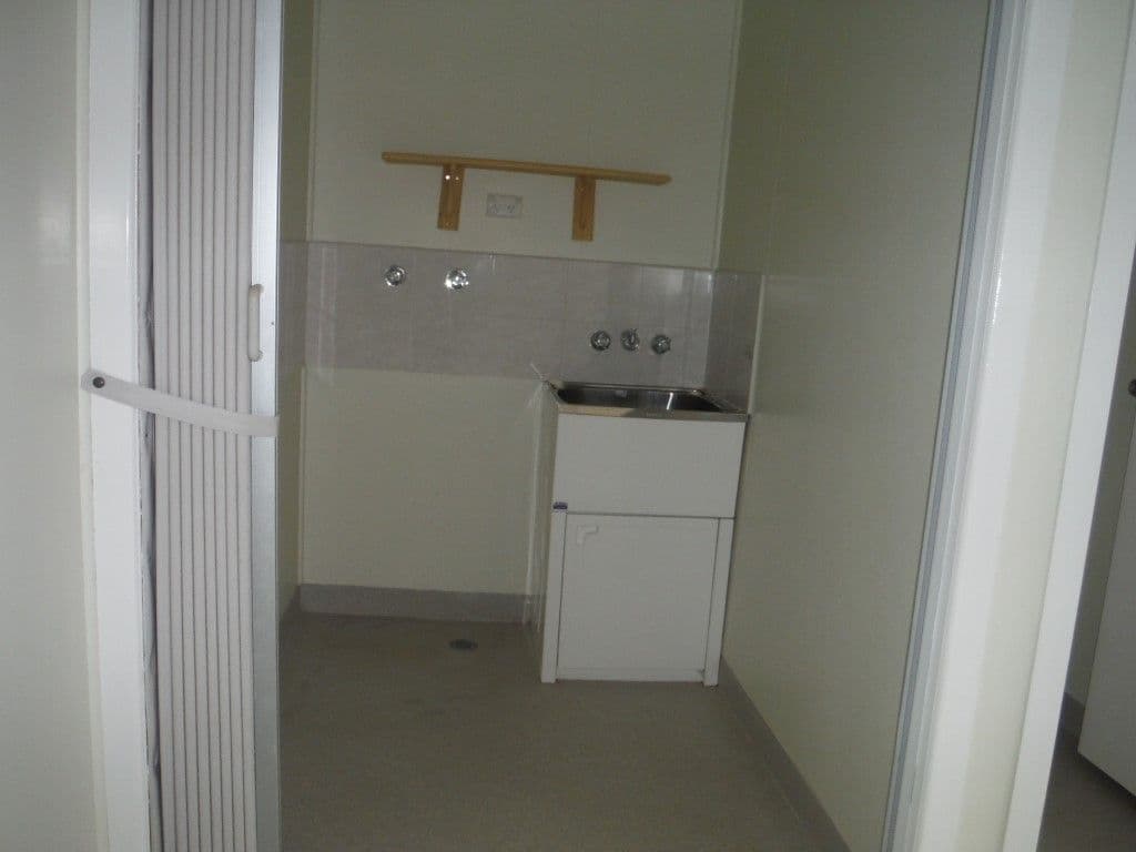 102 Currey Street, Roma QLD 4455, Roma - Thumbnail 6