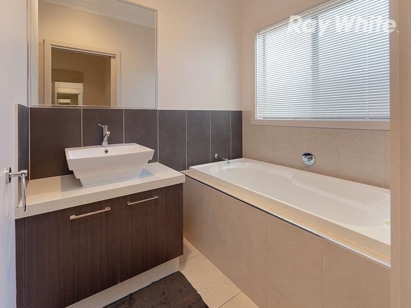 603 Hague Street, LAVINGTON NSW 2641, Lavington - Thumbnail 4
