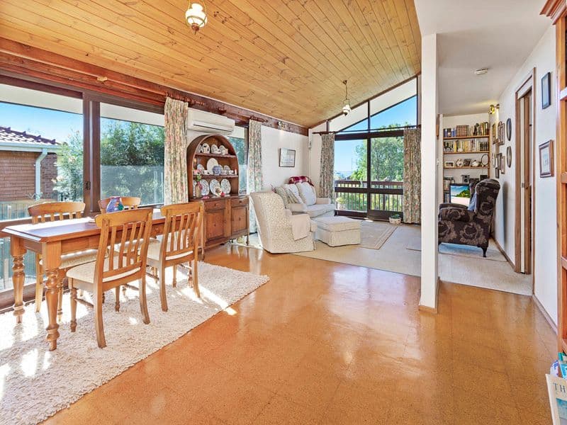 24 Flinders Avenue, Kiama Downs - Image 1