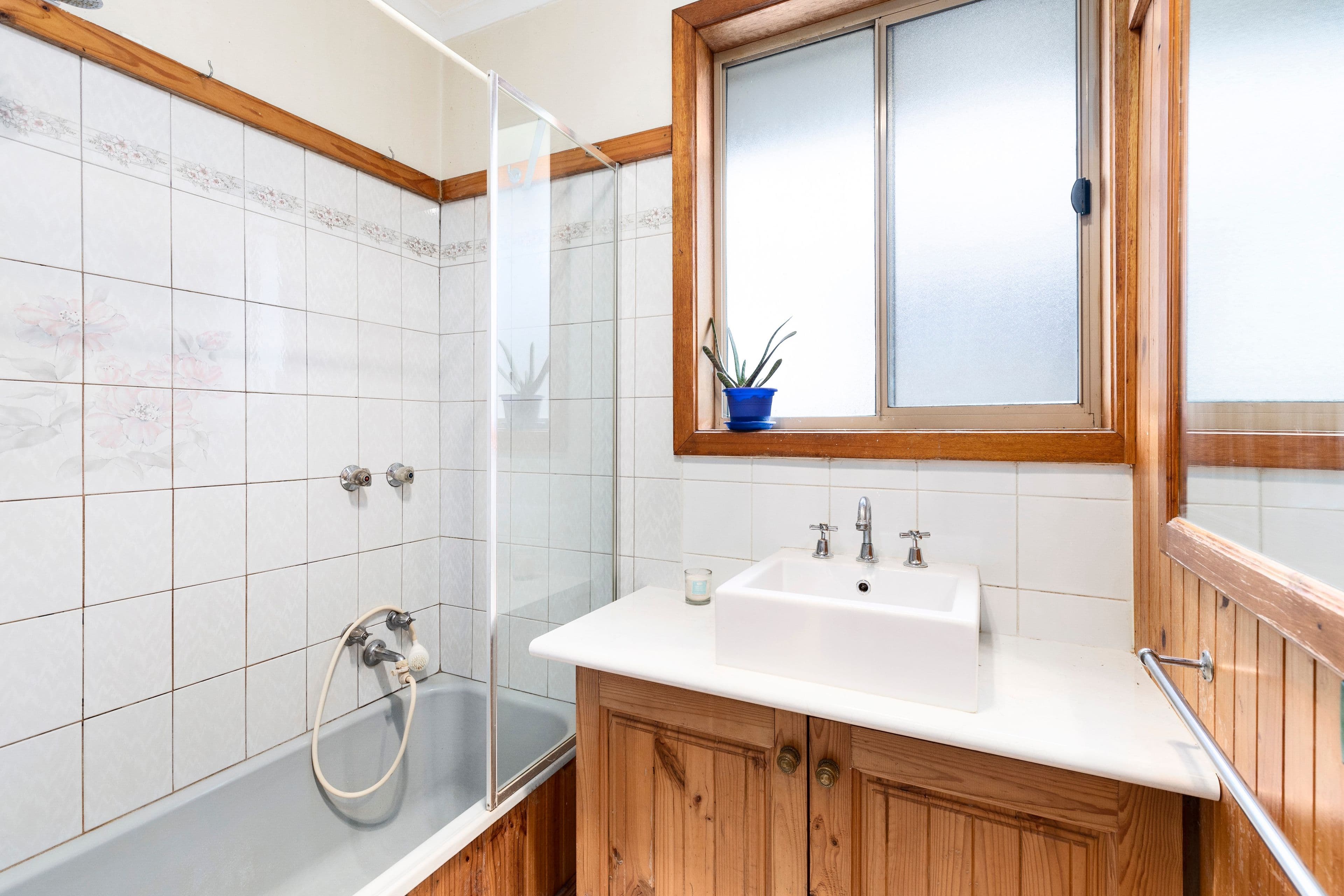 8 Neptune Avenue, Newcomb VIC 3219, Newcomb - Thumbnail 6
