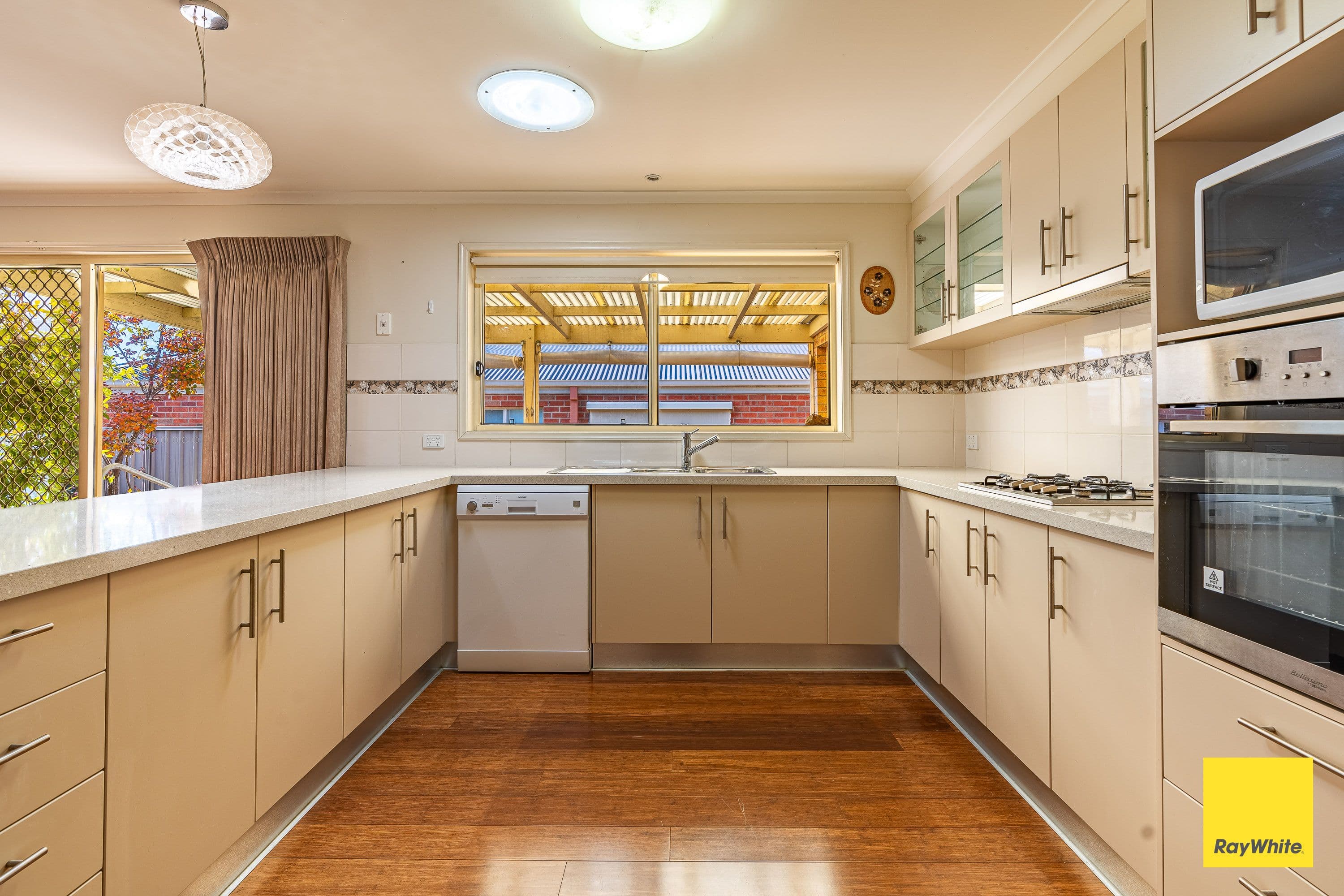 11 Sovereign Gardens, Kangaroo Flat VIC 3555, Kangaroo Flat - Thumbnail 2