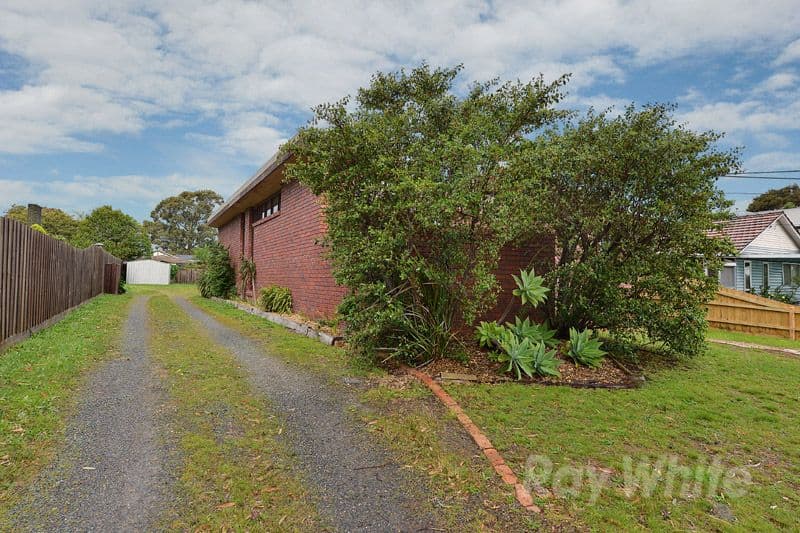 87 Adele Avenue, FERNTREE GULLY VIC 3156, Ferntree Gully - Thumbnail 6