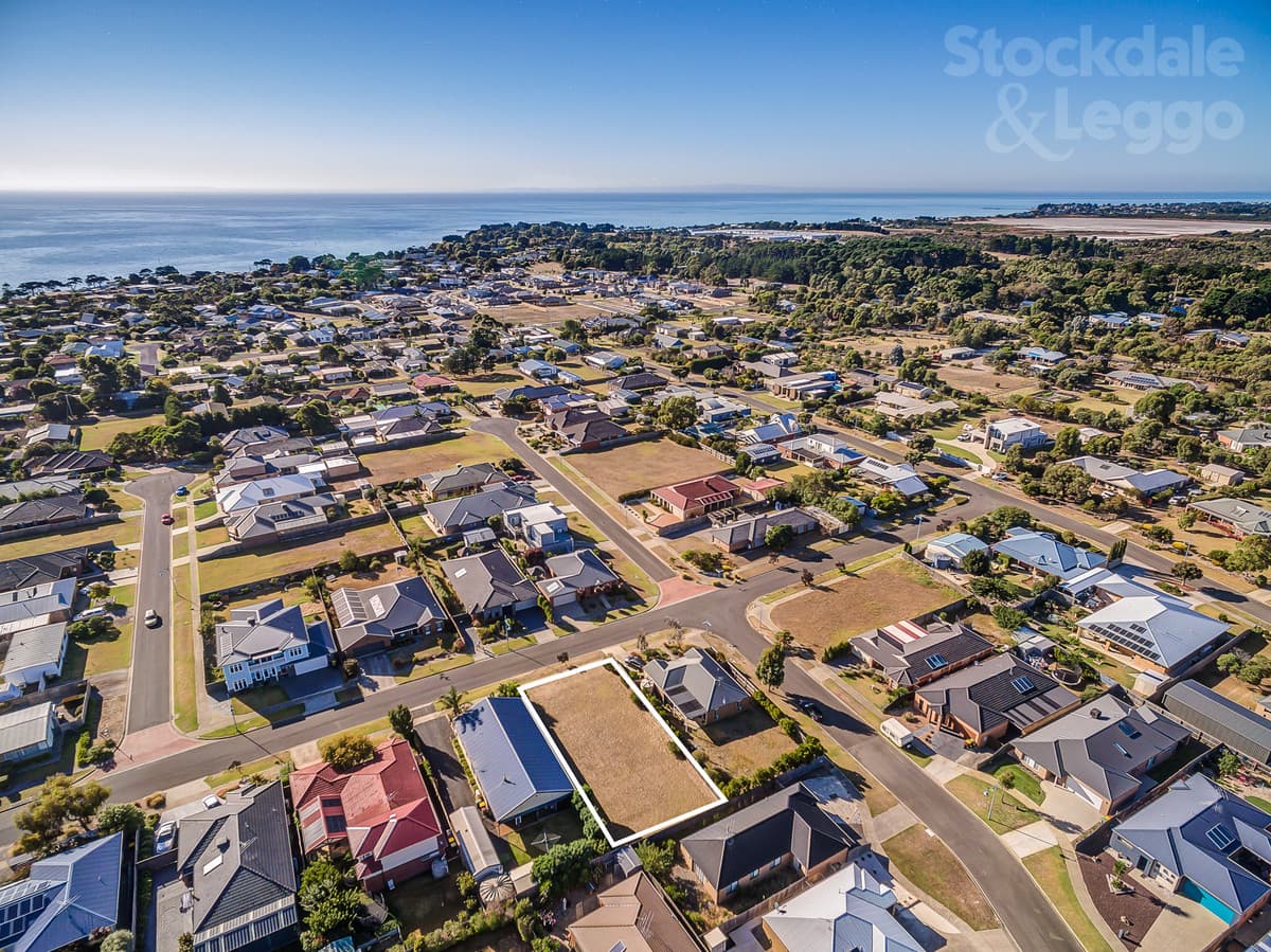 11 Ethereal Drive, Indented Head VIC 3223, Indented Head - Thumbnail 2