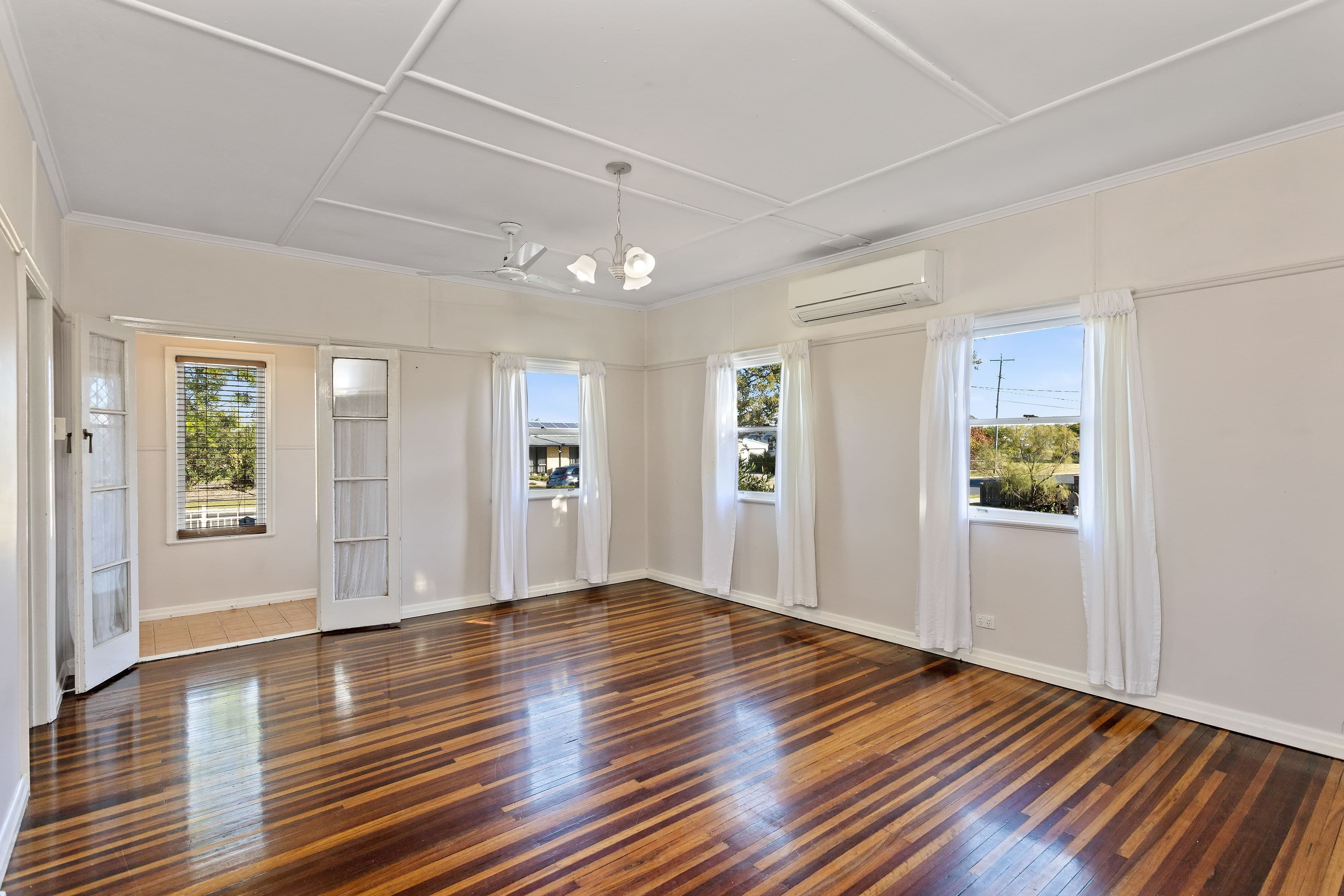 53 Hadley Street, Pittsworth QLD 4356, Pittsworth - Thumbnail 4