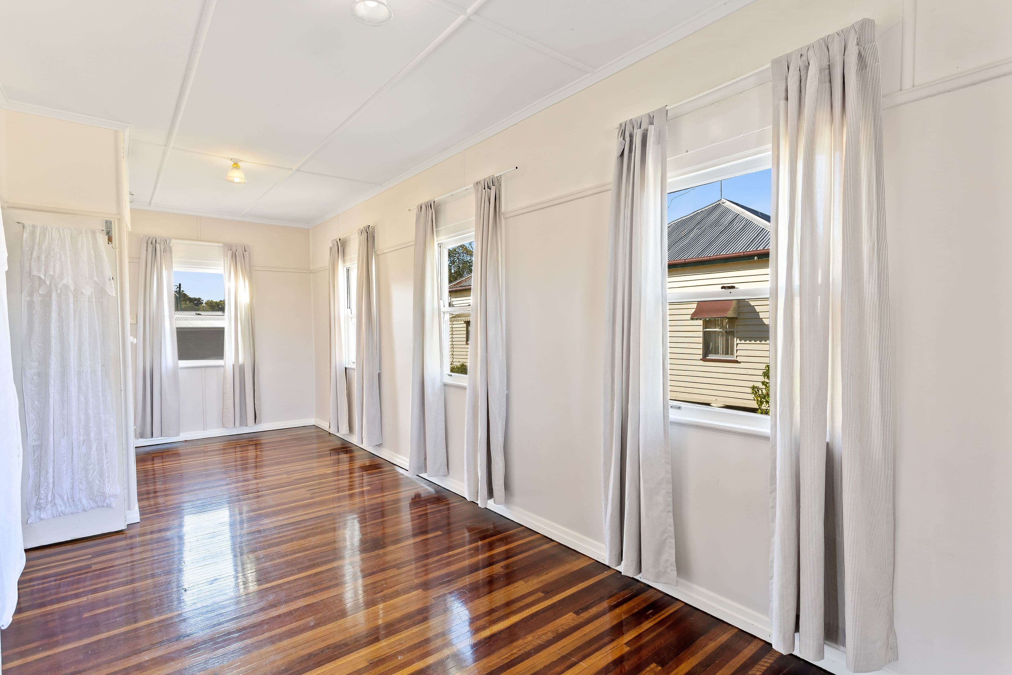 53 Hadley Street, Pittsworth QLD 4356, Pittsworth - Thumbnail 6