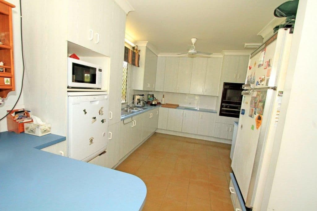 226 Six Mile Road, PINK LILY QLD 4702, Pink Lily - Thumbnail 6