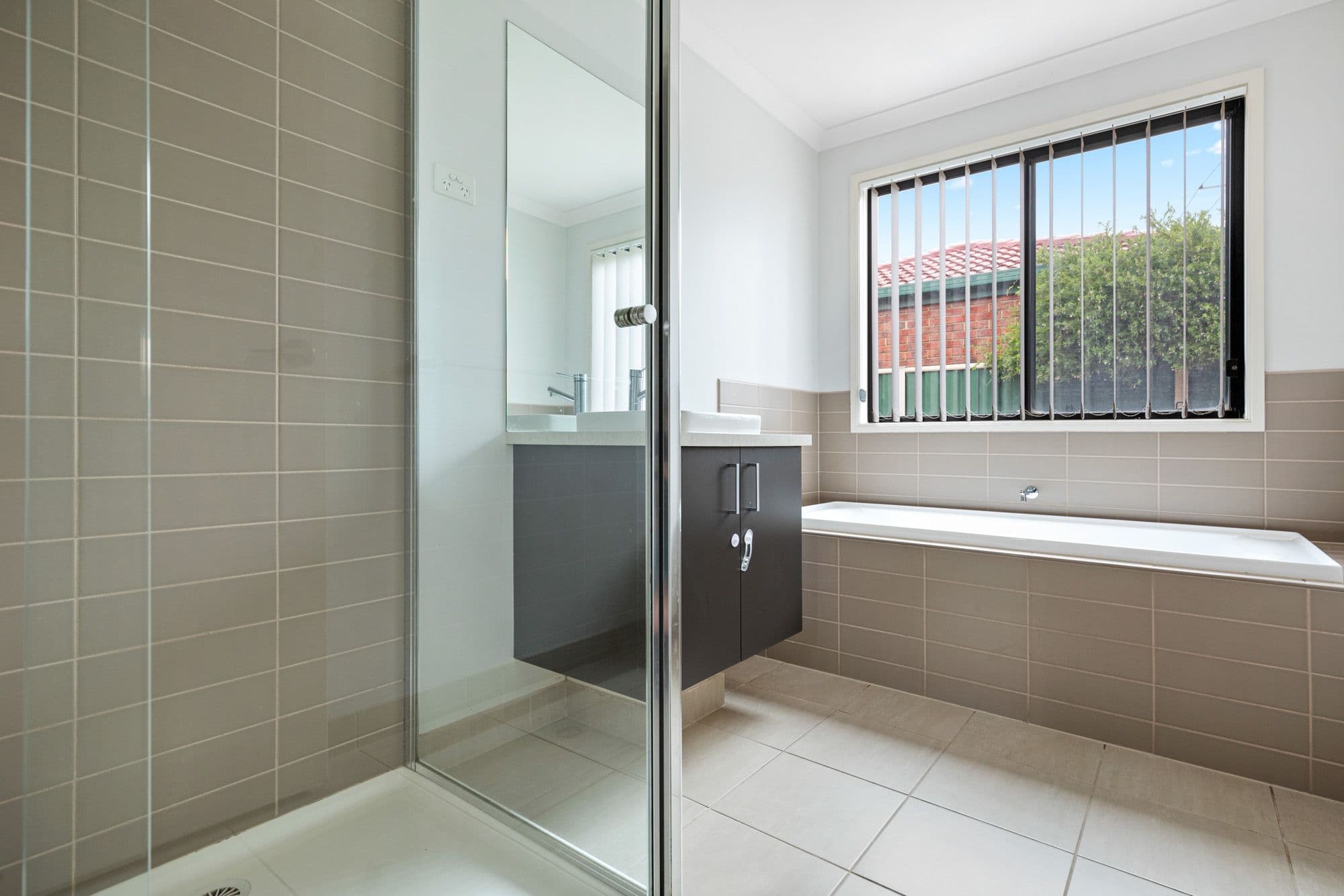 104 Rosella Avenue, Werribee VIC 3030, Werribee - Thumbnail 8