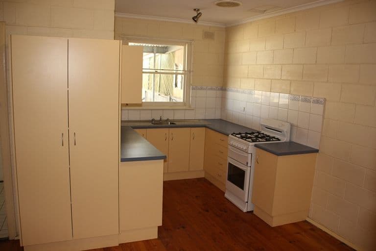 25 Yongala Street, Taperoo SA 5017, Taperoo - Thumbnail 2