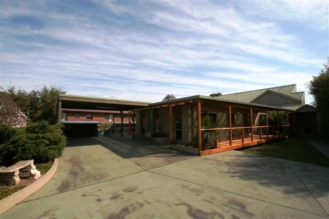 7 Robert Drive, COWES VIC 3922, Cowes - Thumbnail 2