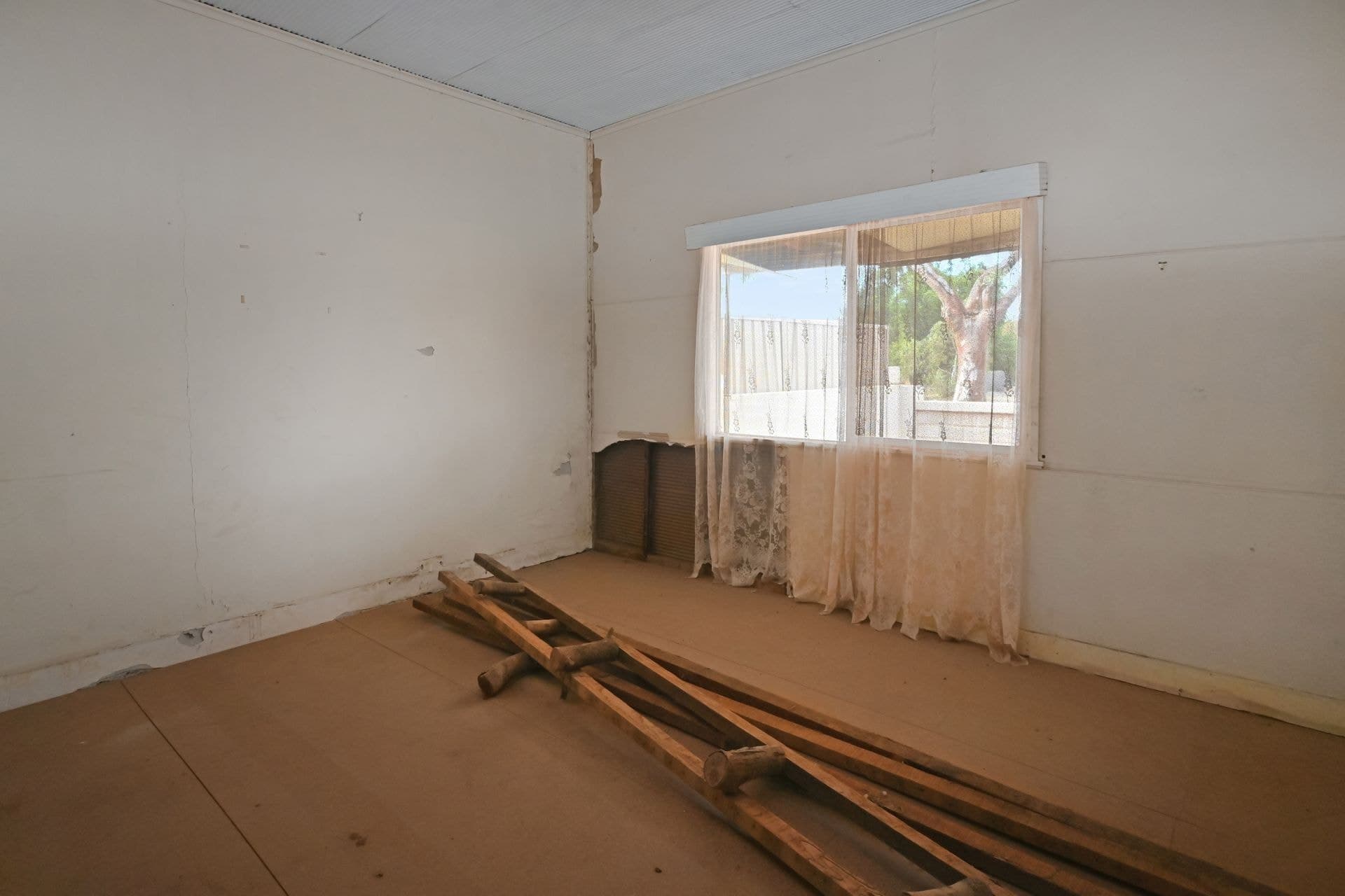 206 Ryan Street, Broken Hill, NSW, 2880, Broken Hill - Thumbnail 3