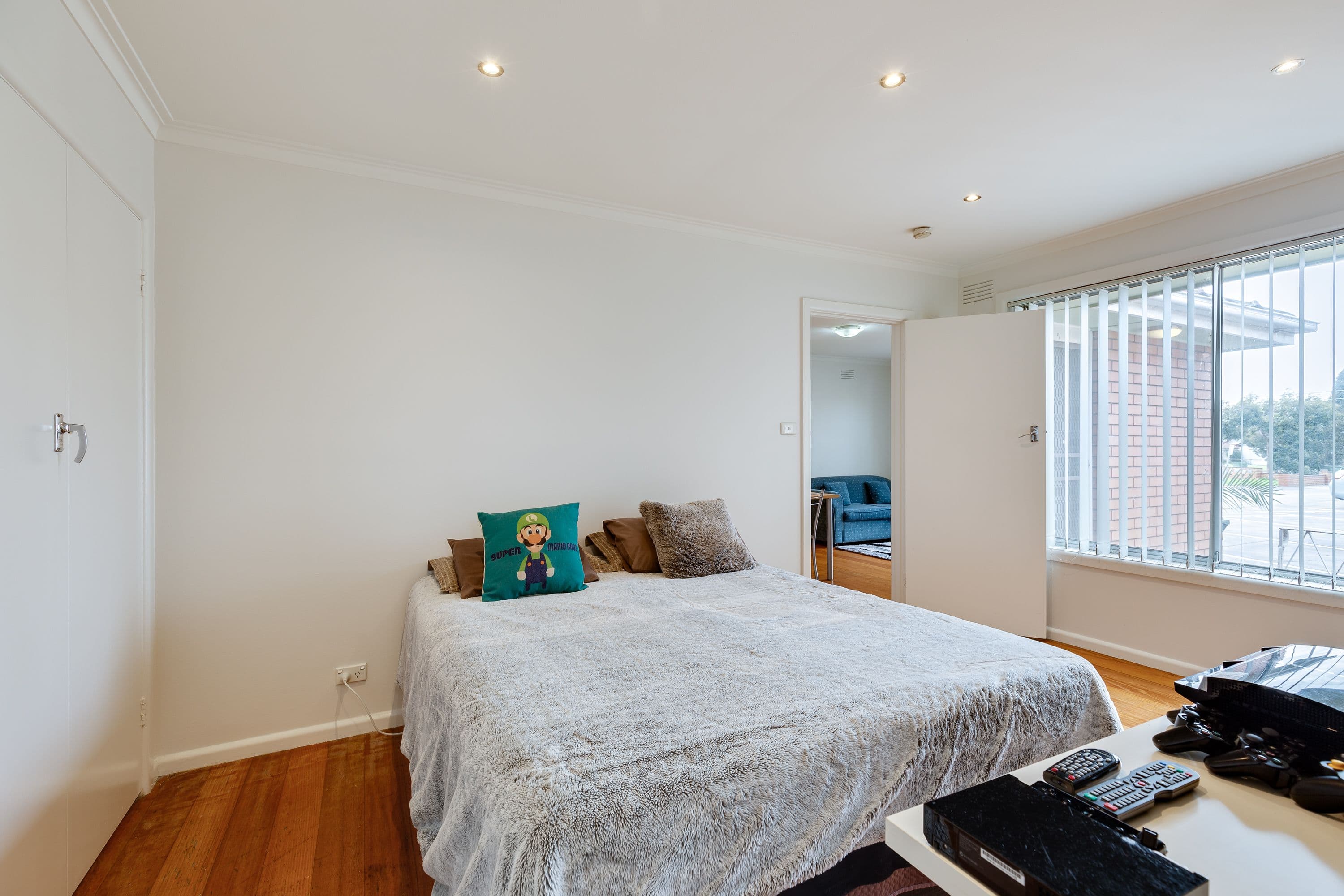 15 Cheddar Road, Reservoir VIC 3073, Reservoir - Thumbnail 5