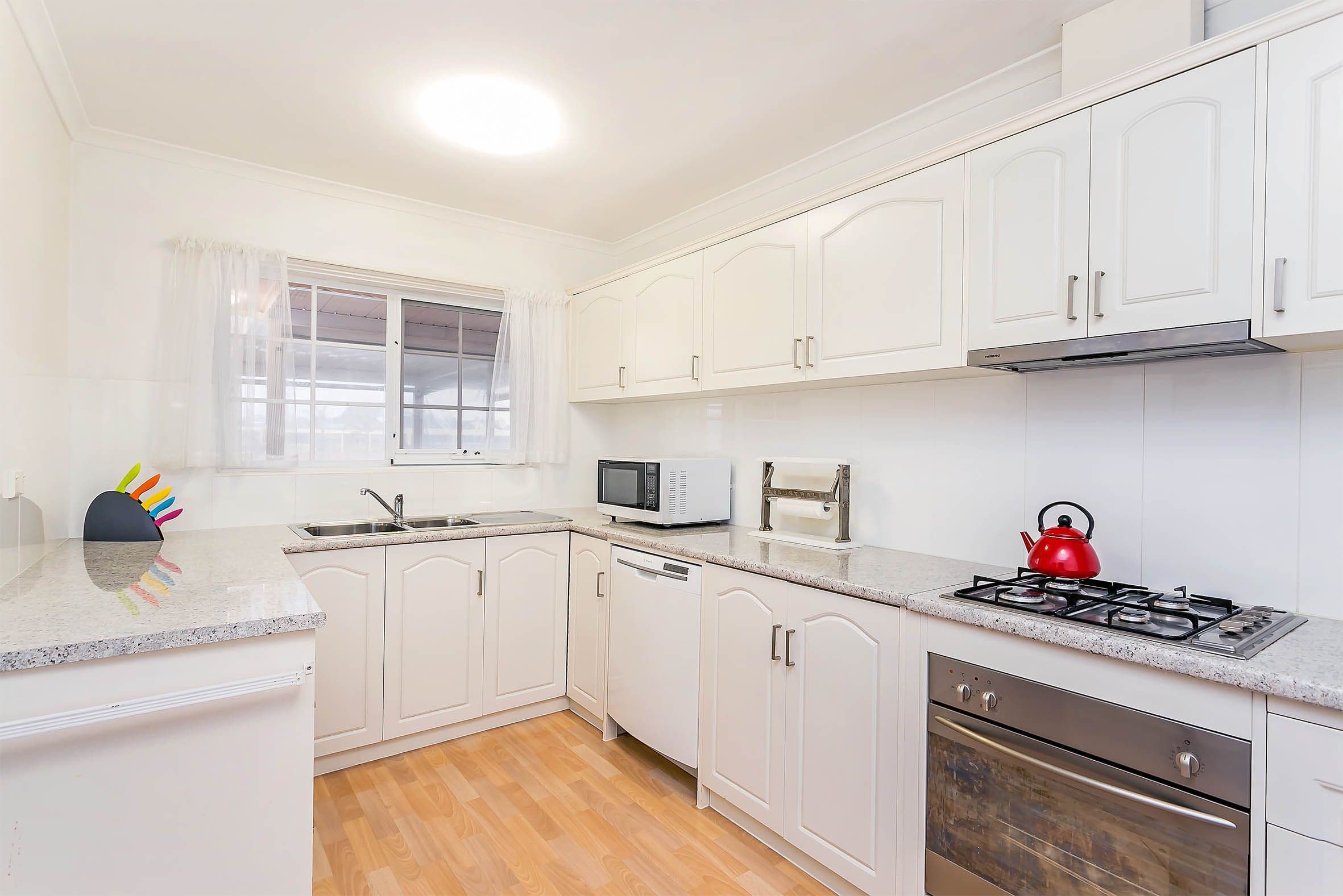 8 Hansen Court, West Lakes Shore SA 5020, West Lakes Shore - Thumbnail 8