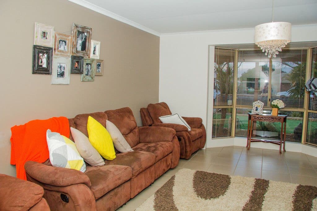 13 Pinyali Way, Waggrakine WA 6530, Waggrakine - Thumbnail 3