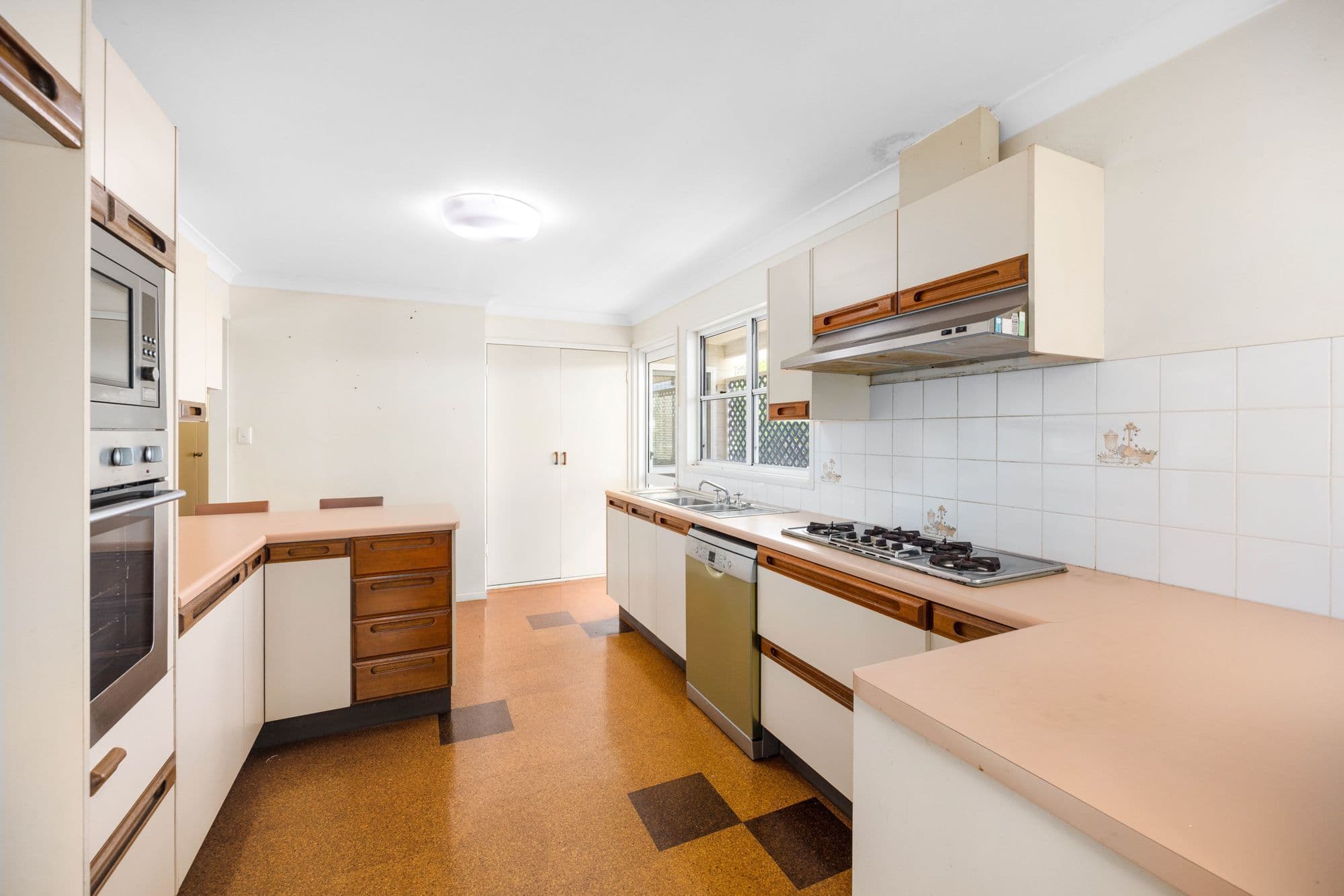 10 Wentworth Parade, Golden Beach QLD 4551, Golden Beach - Thumbnail 7
