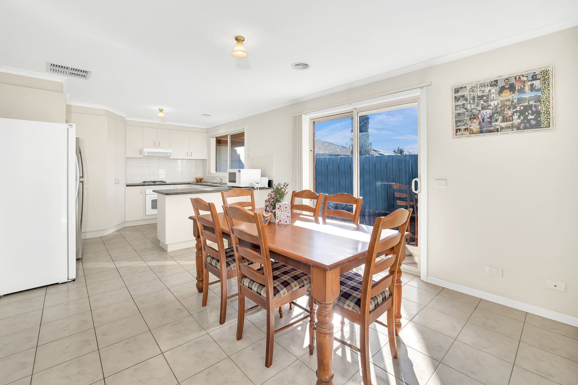 39 Songlark Crescent, Werribee VIC 3030, Werribee - Thumbnail 4