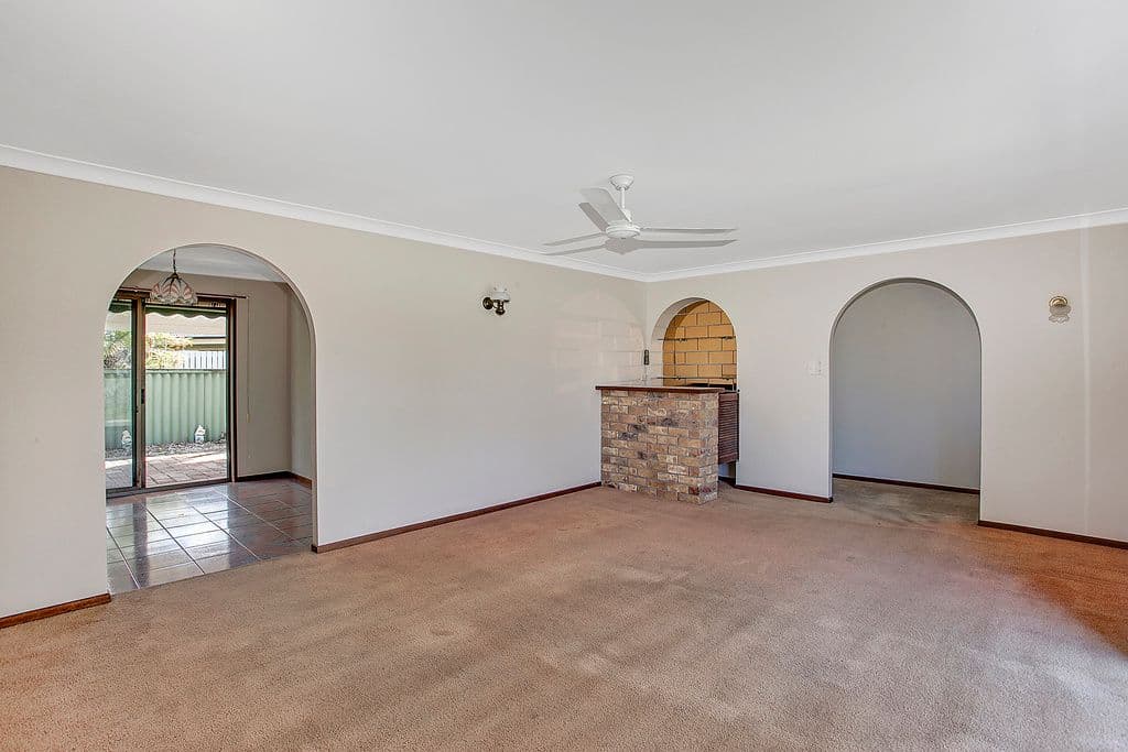 206 Burleigh Street, Burleigh Waters QLD 4220, Burleigh Waters - Thumbnail 4