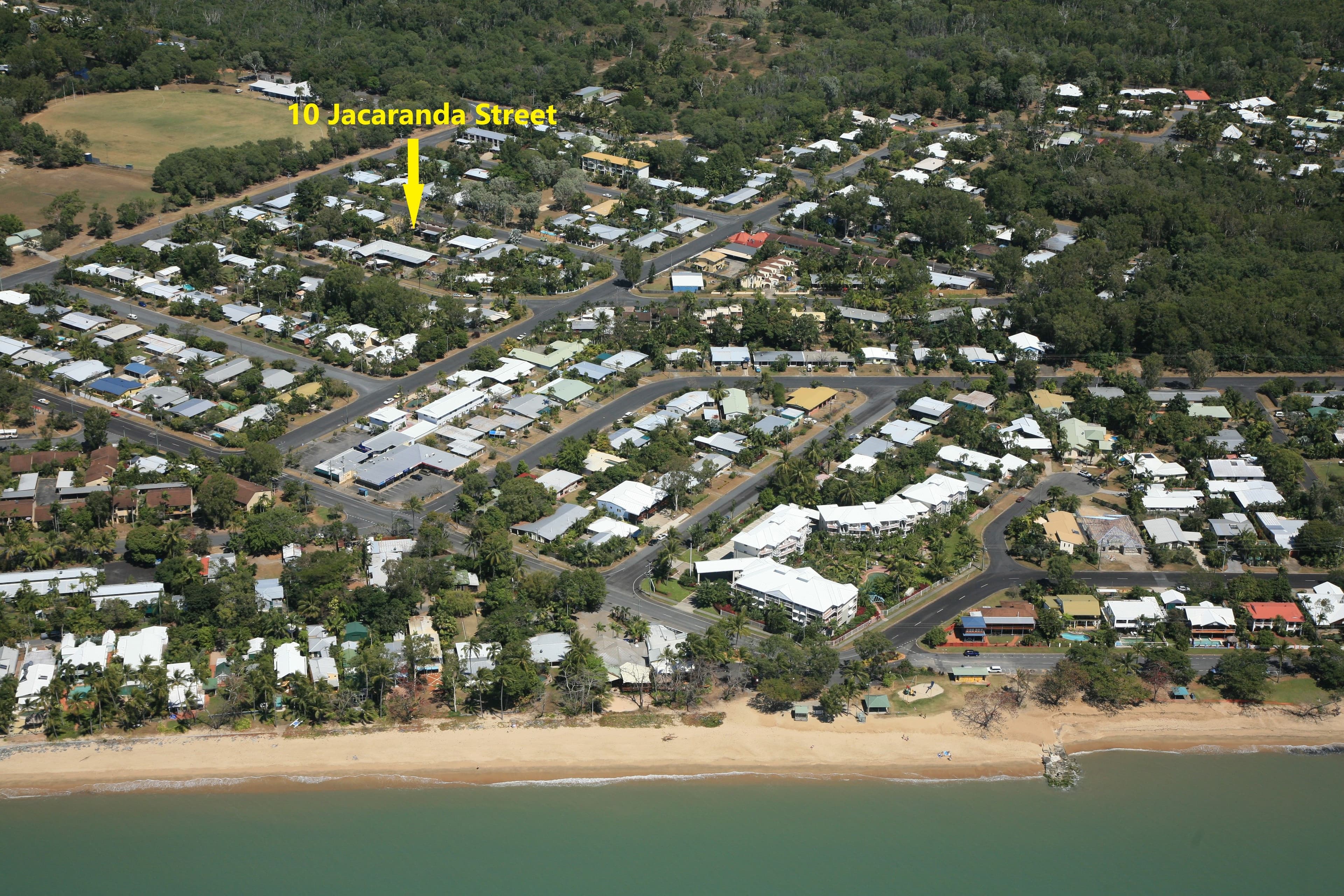 10 Jacaranda Street, Holloways Beach QLD 4878, Holloways Beach - Thumbnail 2