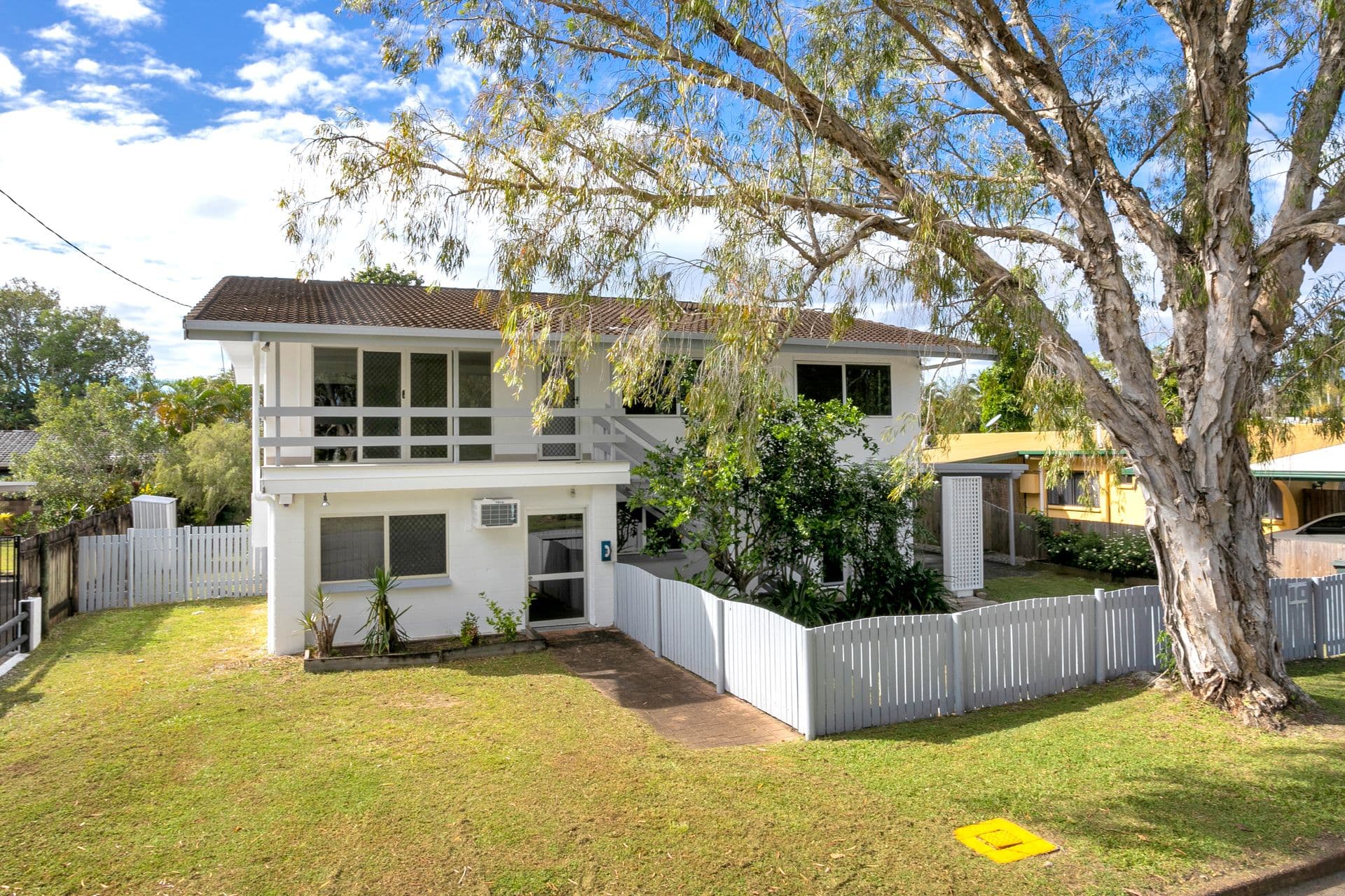 10 Jacaranda Street, Holloways Beach QLD 4878, Holloways Beach - Thumbnail 3