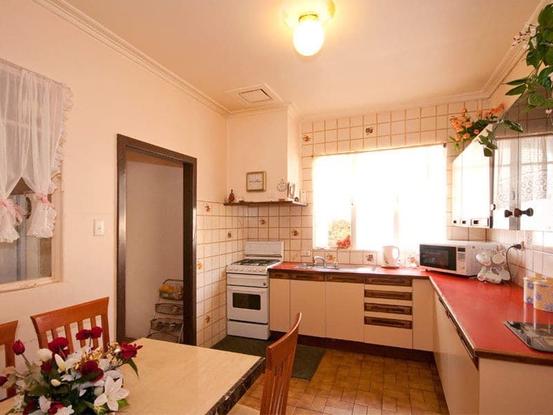 7 Haughton Court, BOX HILL SOUTH VIC 3128, Box Hill South - Thumbnail 3