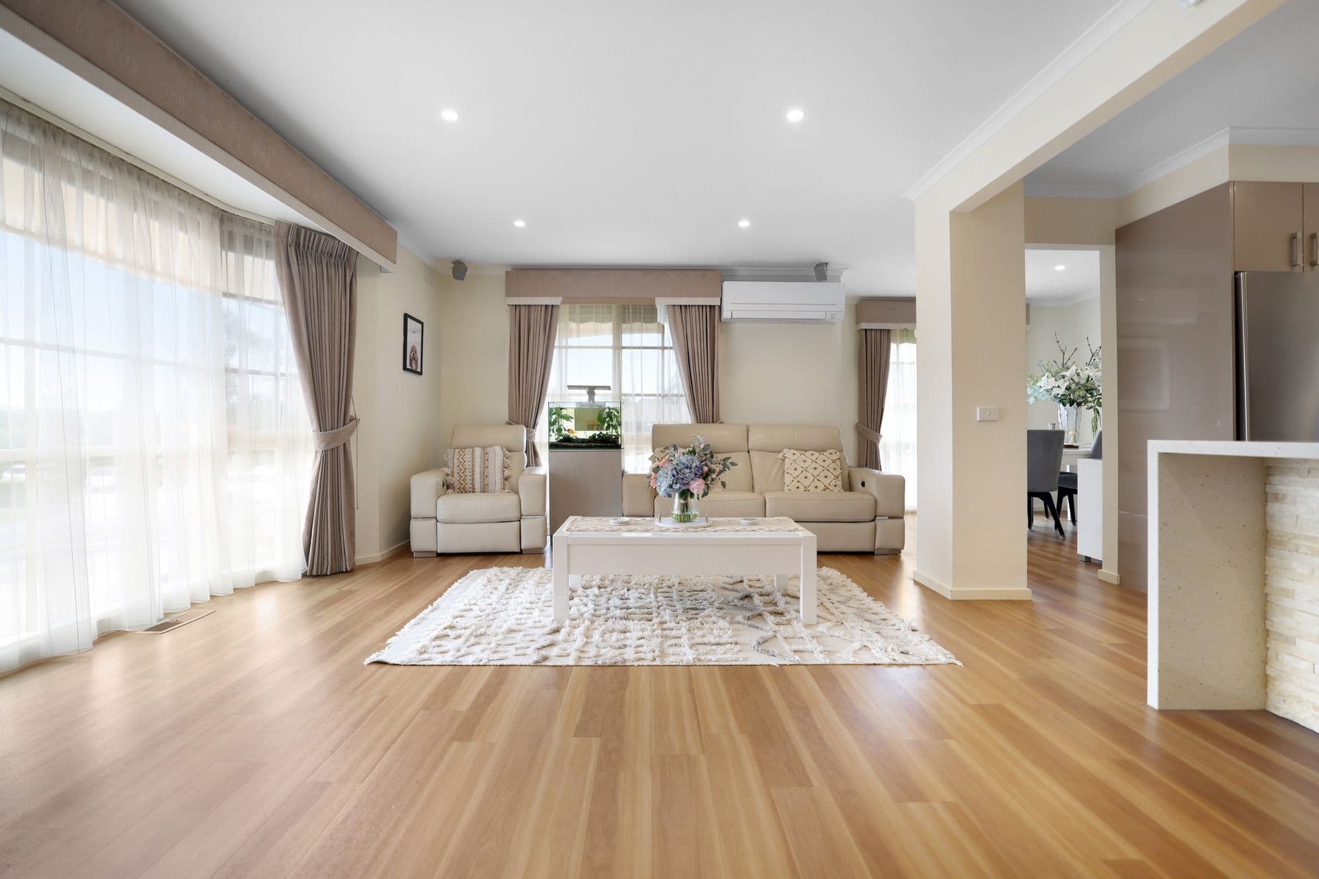 19 Howell Drive, Berwick VIC 3806, Berwick - Thumbnail 5
