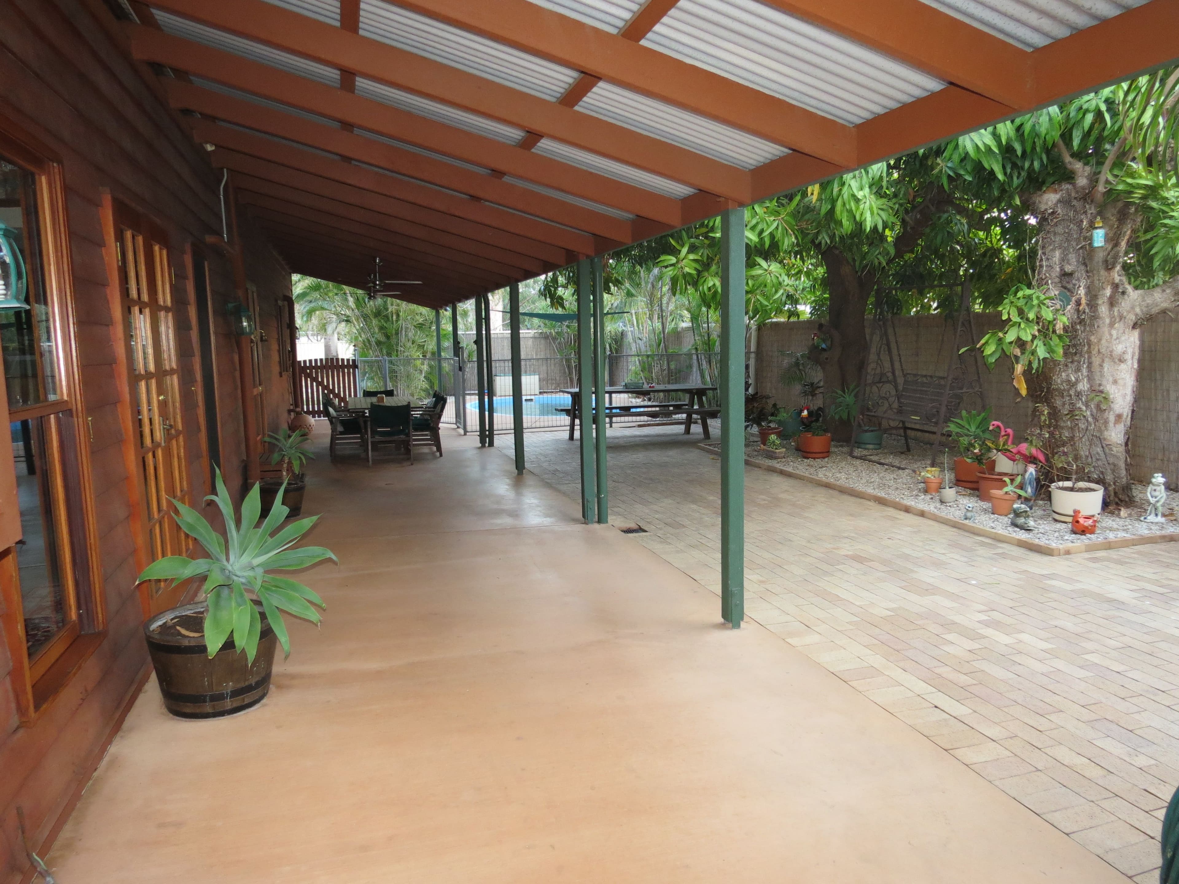 38-40 Esmond Street, Emerald QLD 4720, Emerald - Thumbnail 3
