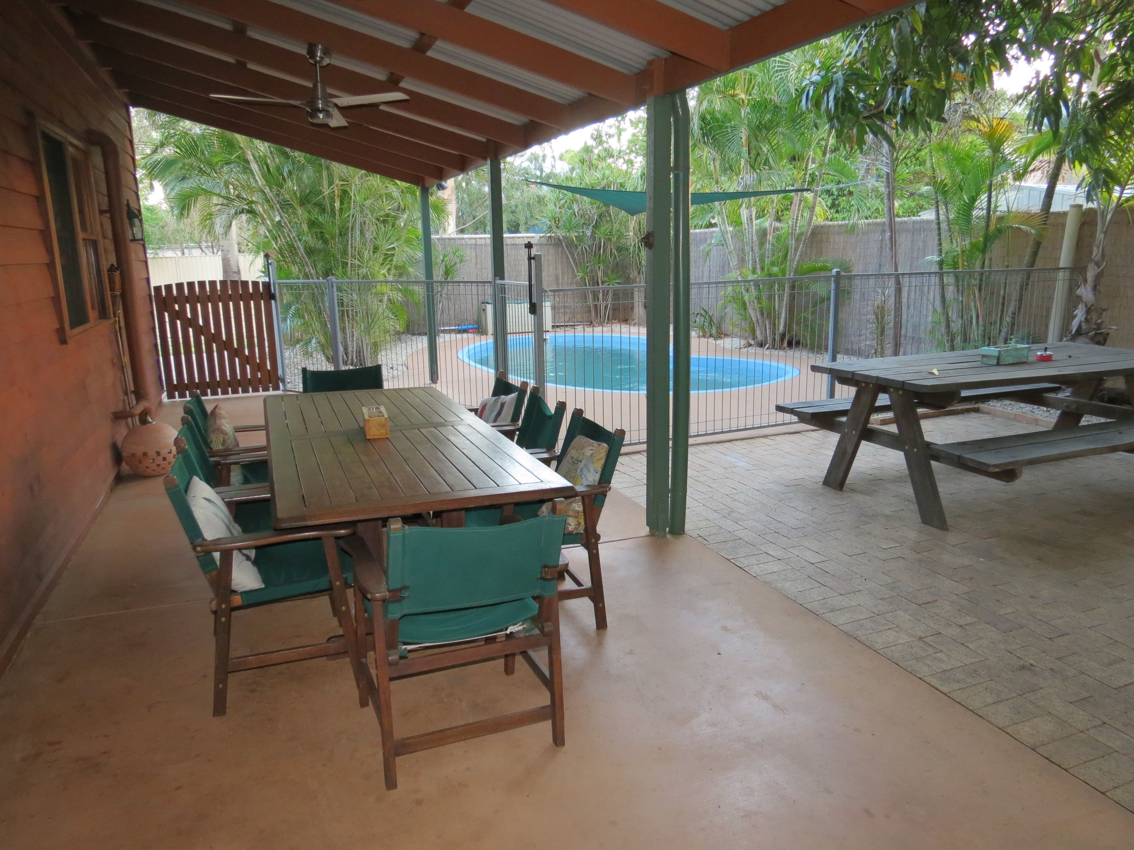 38-40 Esmond Street, Emerald QLD 4720, Emerald - Thumbnail 4