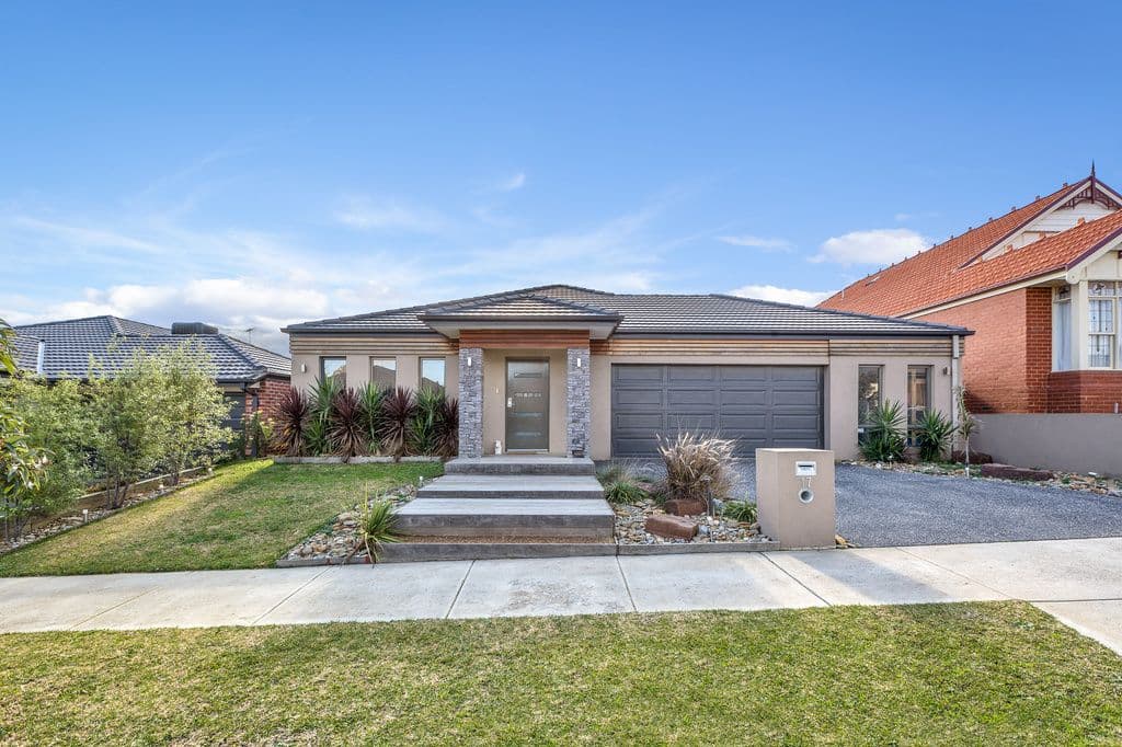 17 Kiora Avenue, Doreen VIC 3754, Doreen - Image 1