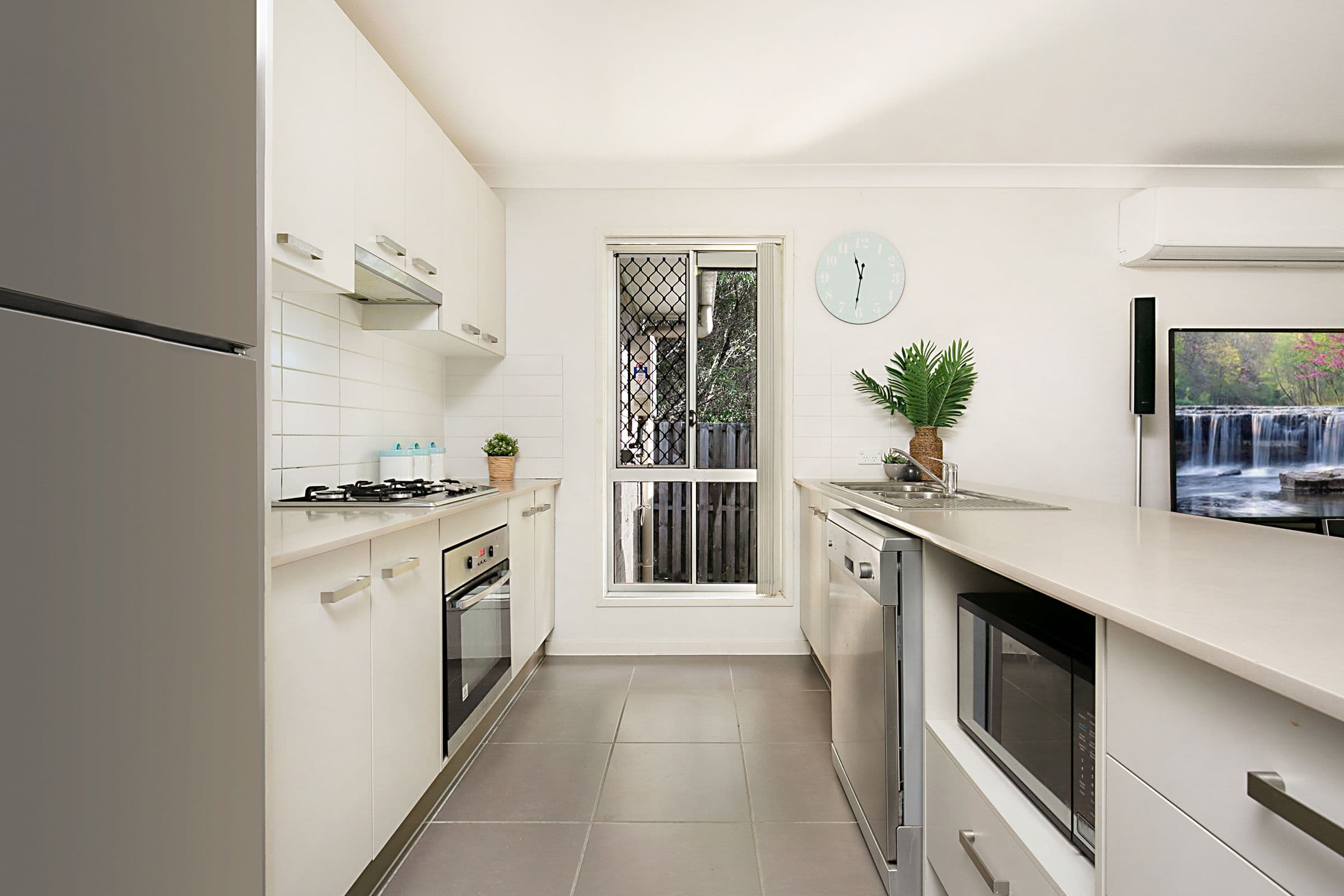 66 Honeywood Drive, Fernvale QLD 4306, Fernvale - Image 1