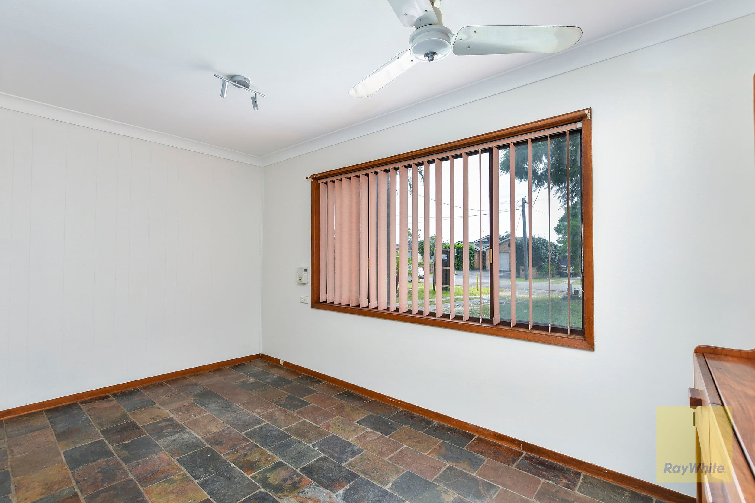 2 Donald Avenue, Umina Beach - Thumbnail 6