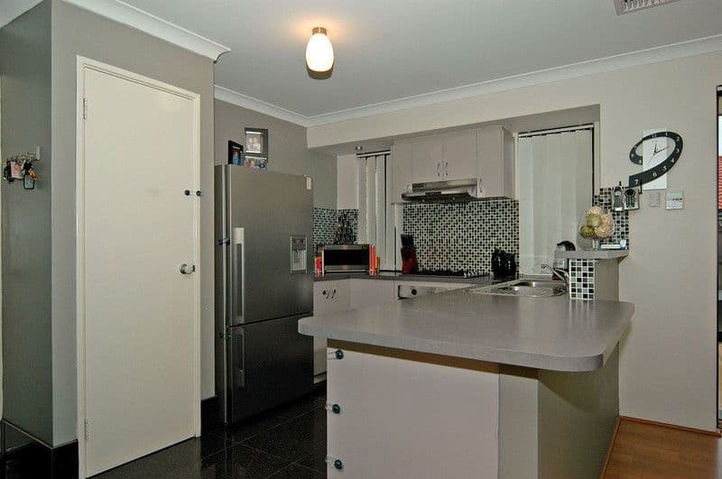 8 Delmage Circle, ELLENBROOK WA 6069, Ellenbrook - Thumbnail 8