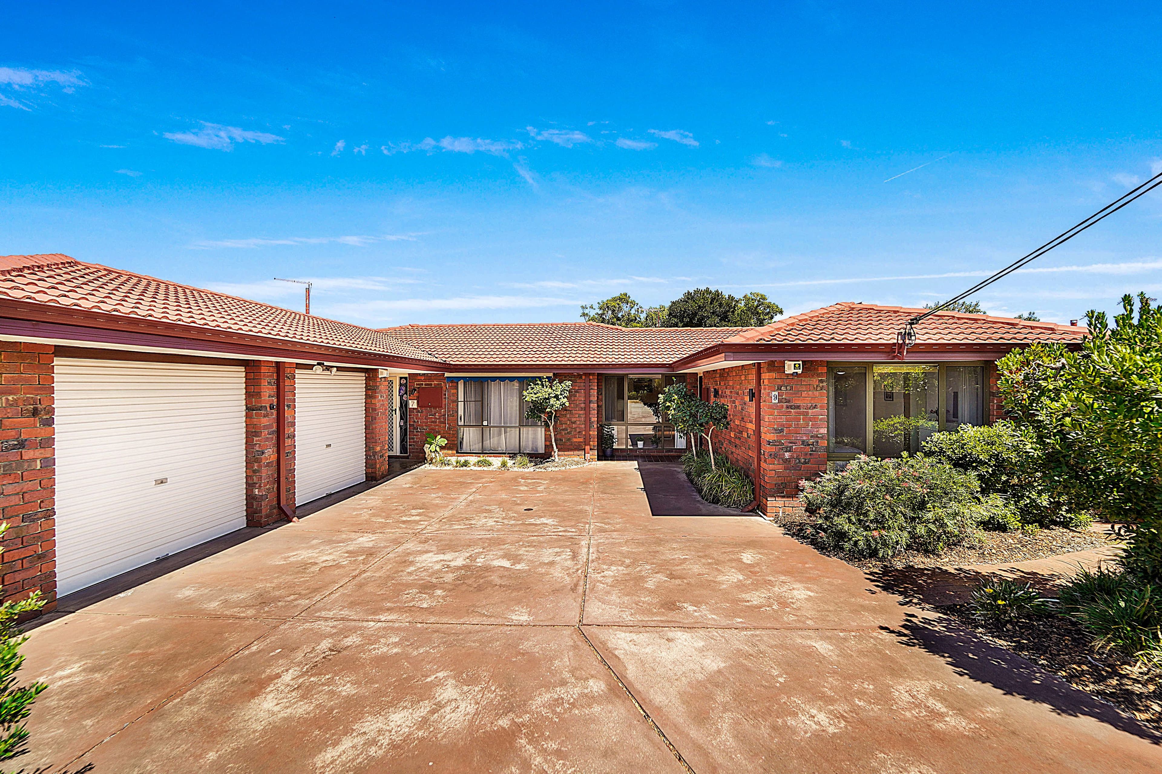 9 Glenbank Crescent, Kallaroo WA 6025, Kallaroo - Image 1