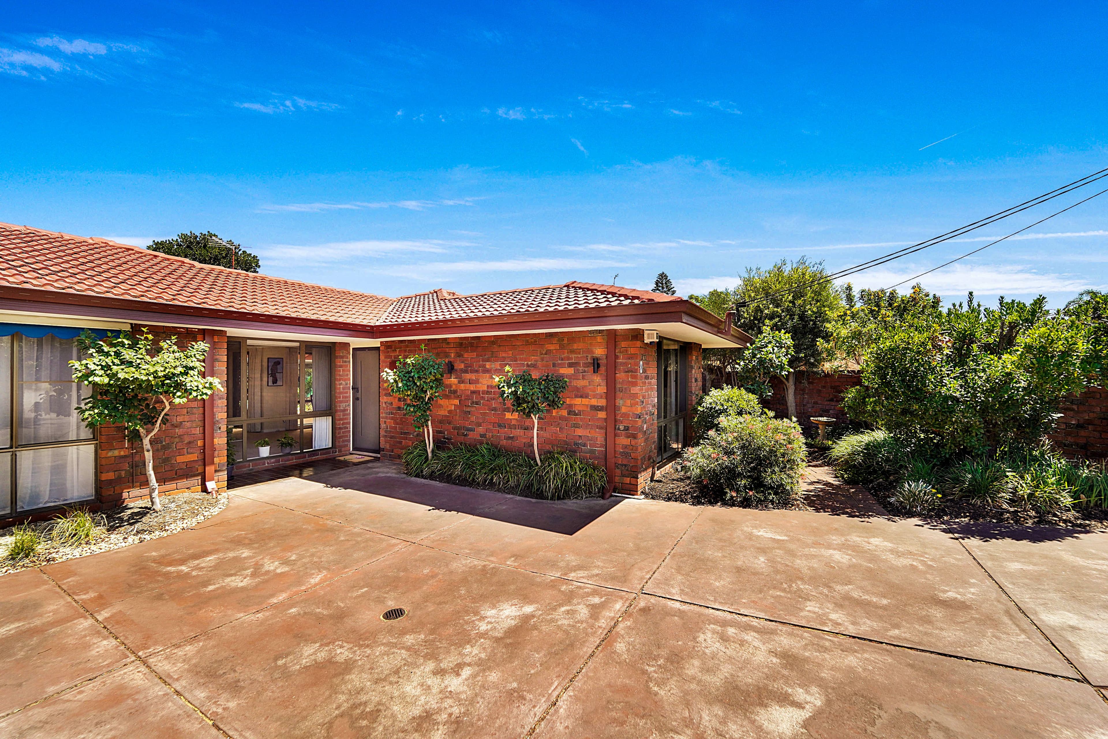 9 Glenbank Crescent, Kallaroo WA 6025, Kallaroo - Thumbnail 4