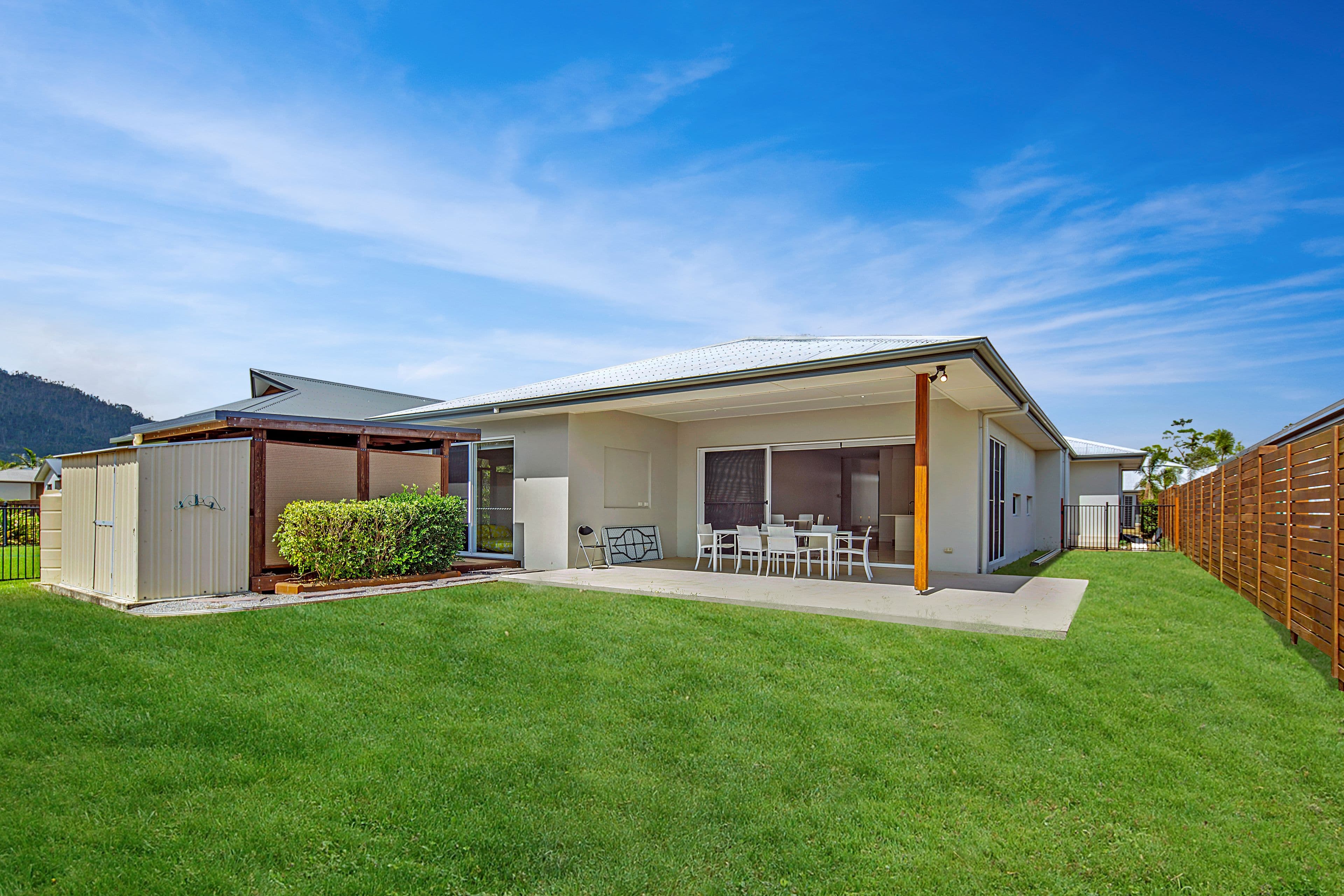 24 Waite Creek Court, Cannonvale QLD 4802, Cannonvale - Thumbnail 2