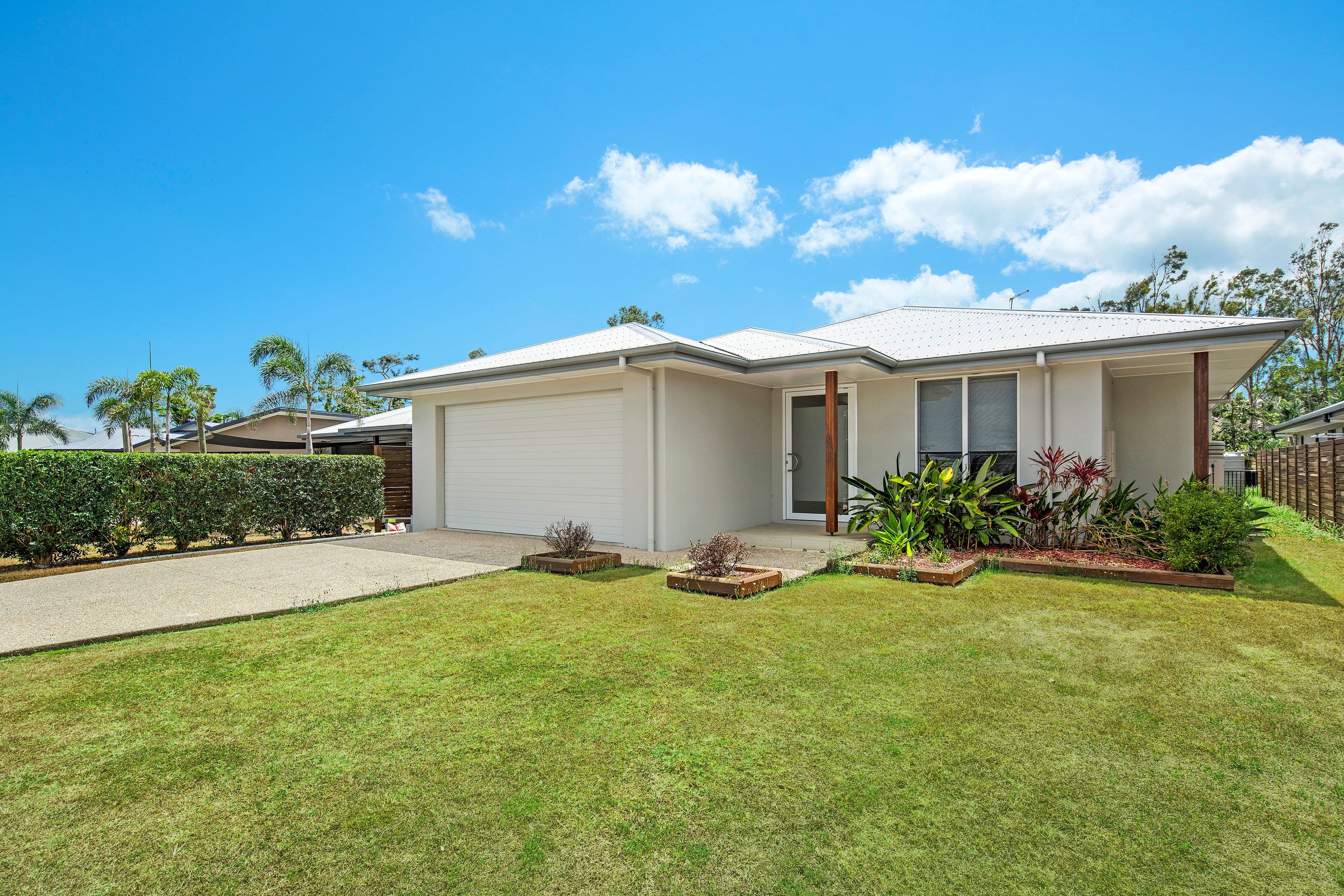 24 Waite Creek Court, Cannonvale QLD 4802, Cannonvale - Thumbnail 4