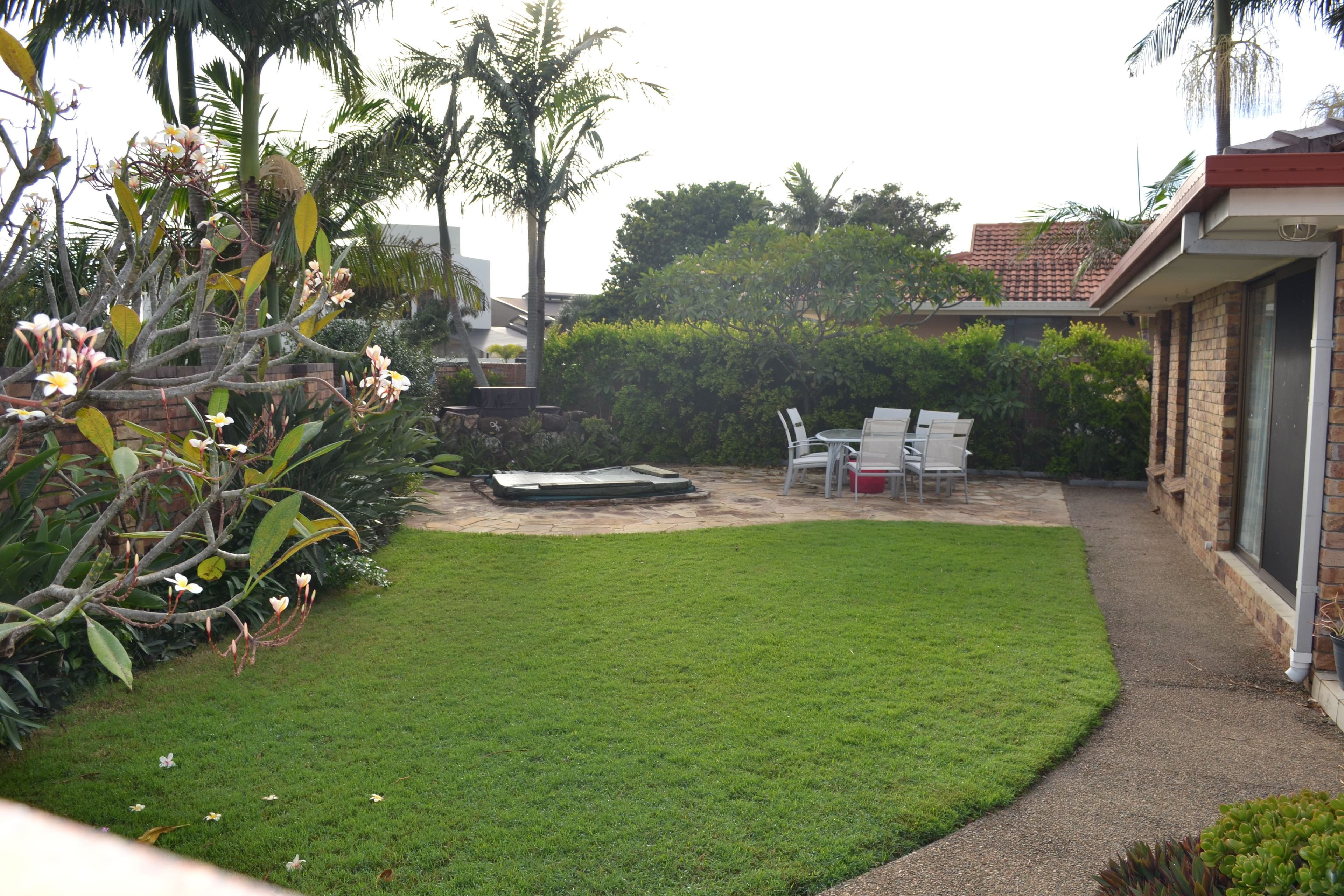 14 Wau Avenue, Runaway Bay QLD 4216, Runaway Bay - Thumbnail 4