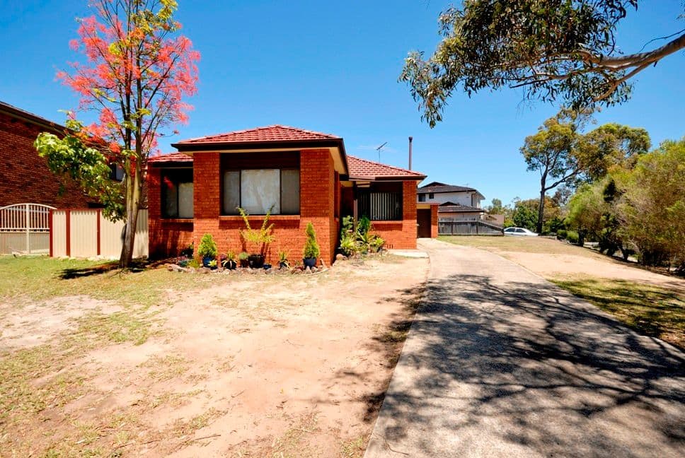 30 Wilbung Road, ILLAWONG NSW 2234, Illawong - Thumbnail 4