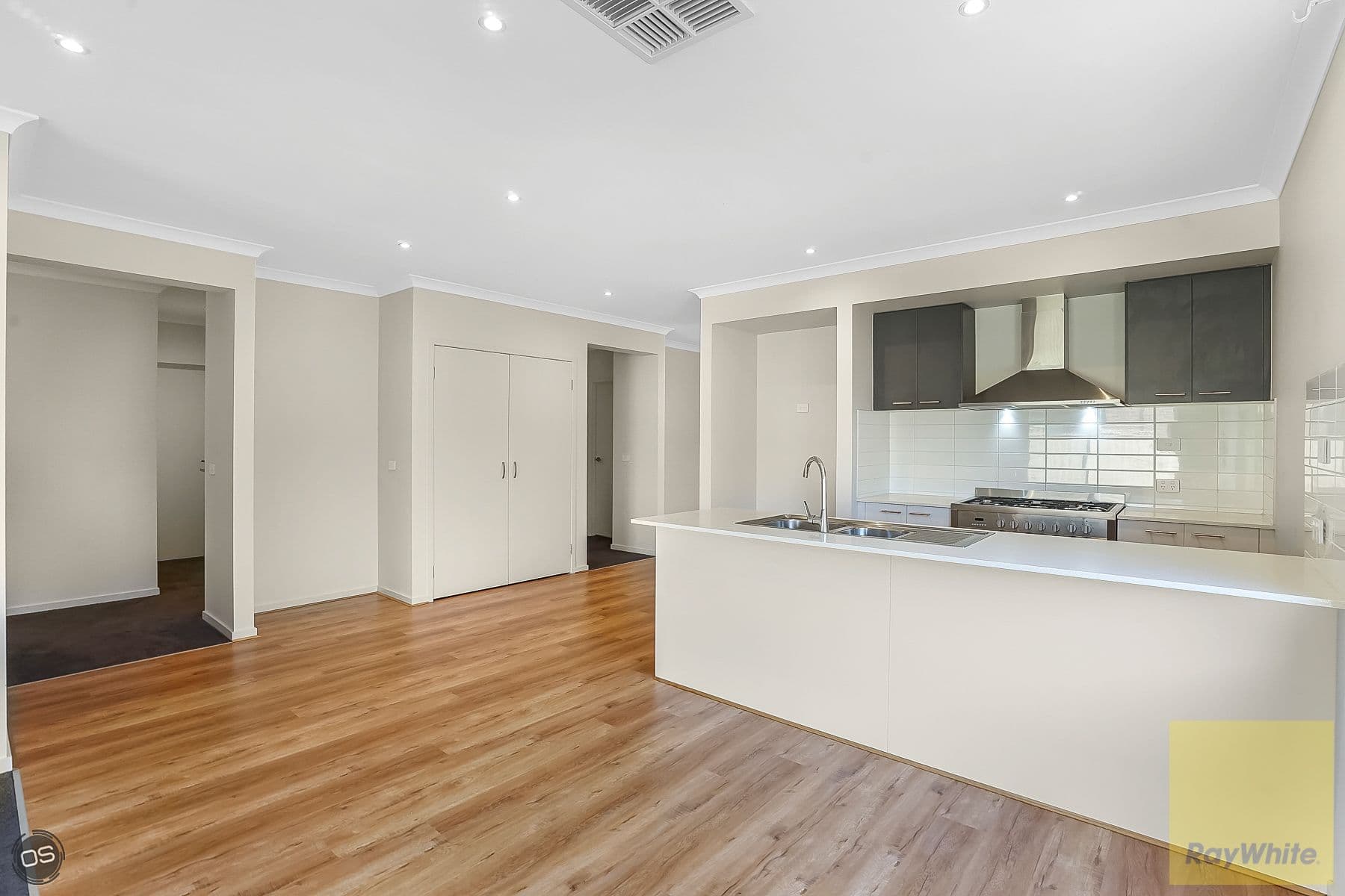 12 Heathwren View, Werribee VIC 3030, Werribee - Thumbnail 8