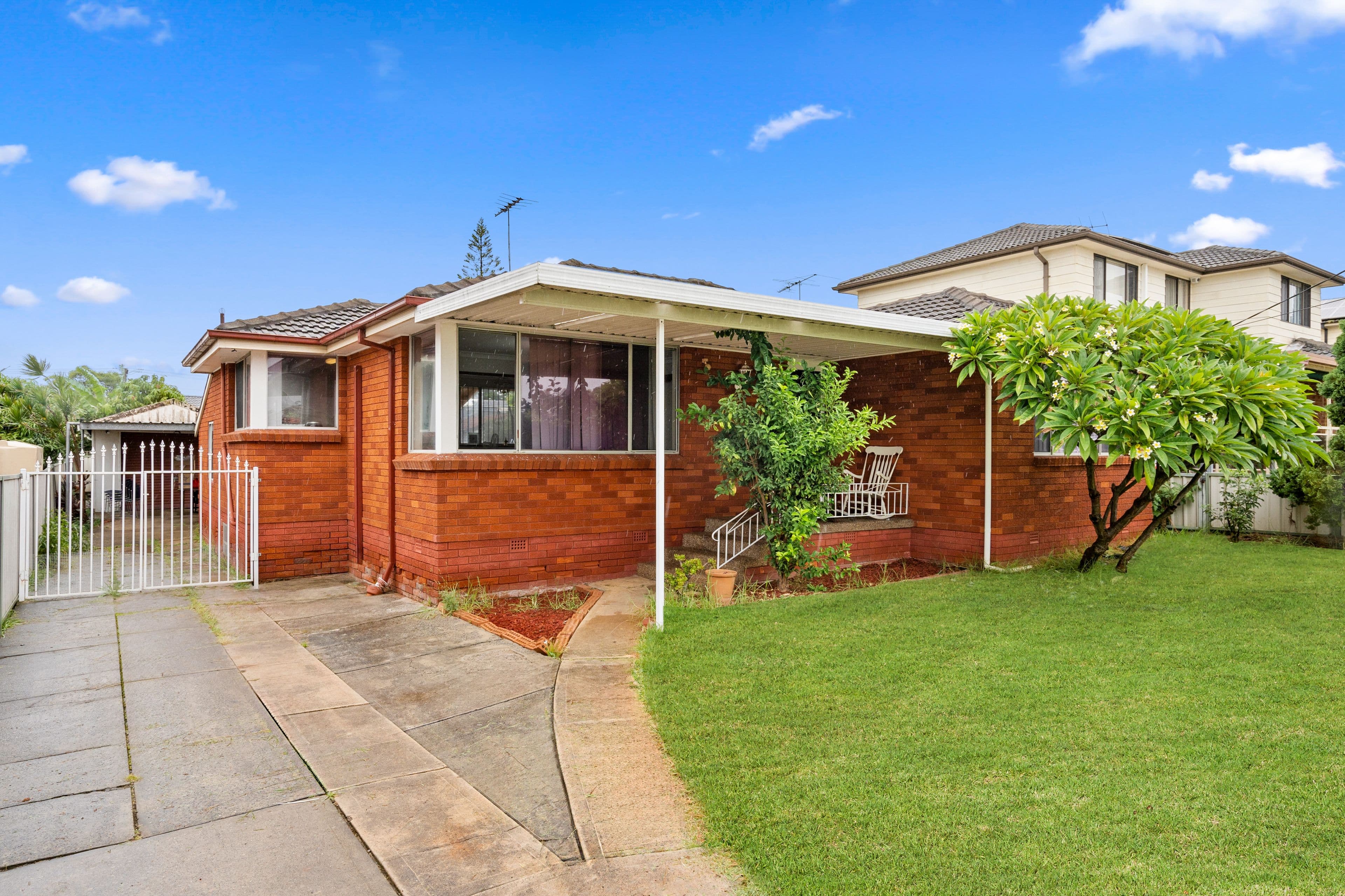 16 Hamersley Street, Fairfield West NSW 2165, Fairfield West - Image 1