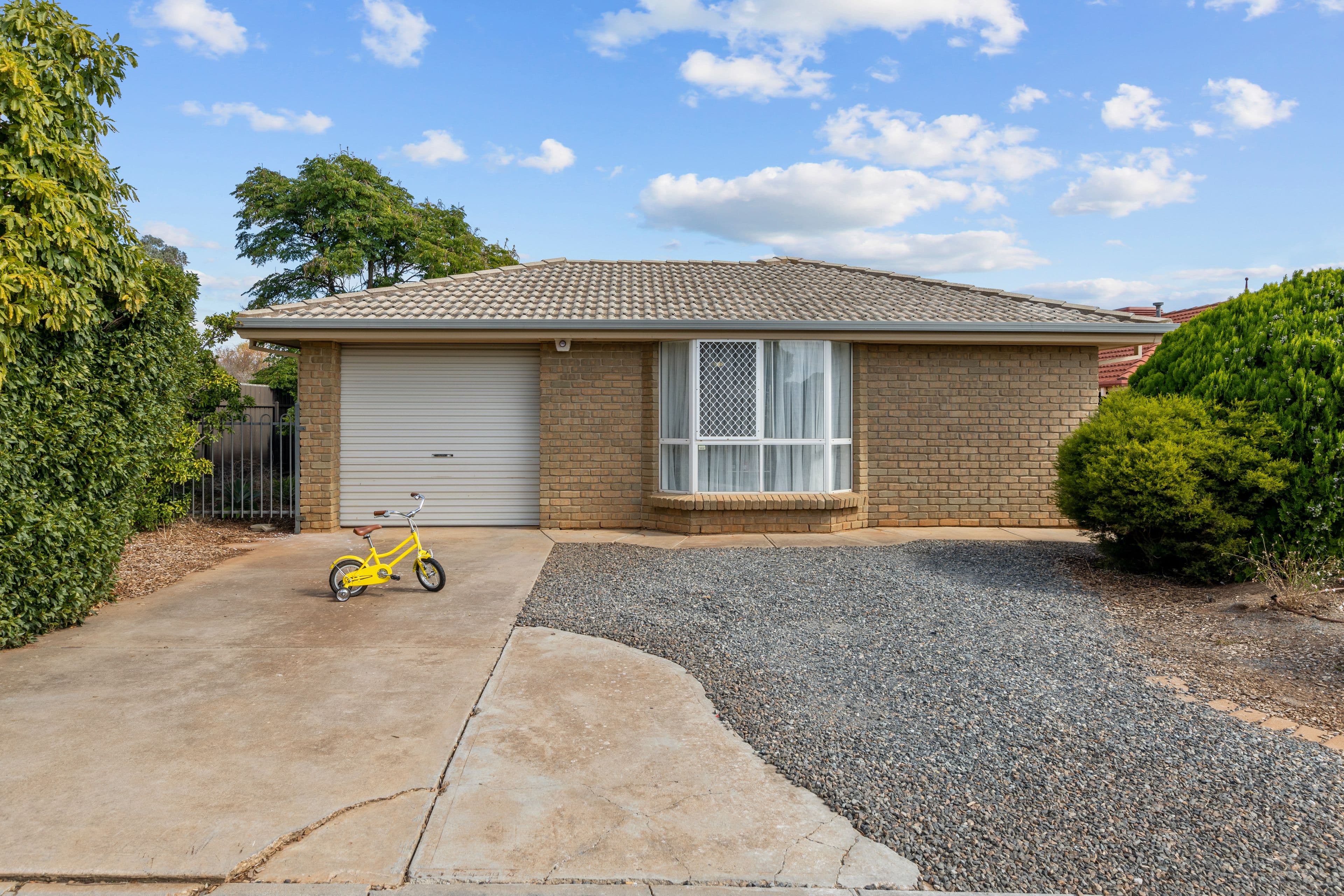 16 Cinnamon Grove, Blakeview SA 5114, Blakeview - Image 1