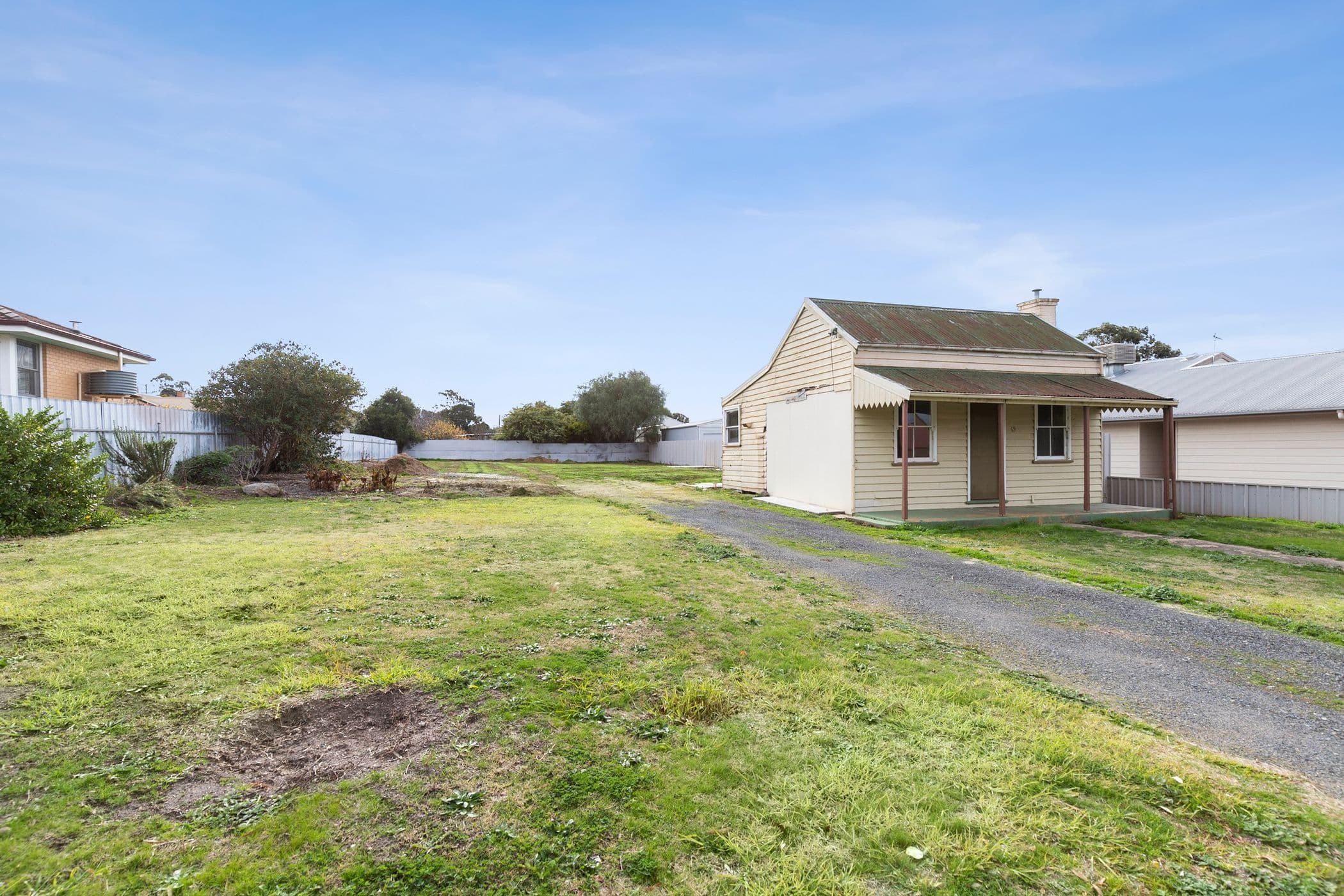 67-69 Girdlestone Street, Ararat VIC 3377, Ararat - Thumbnail 2