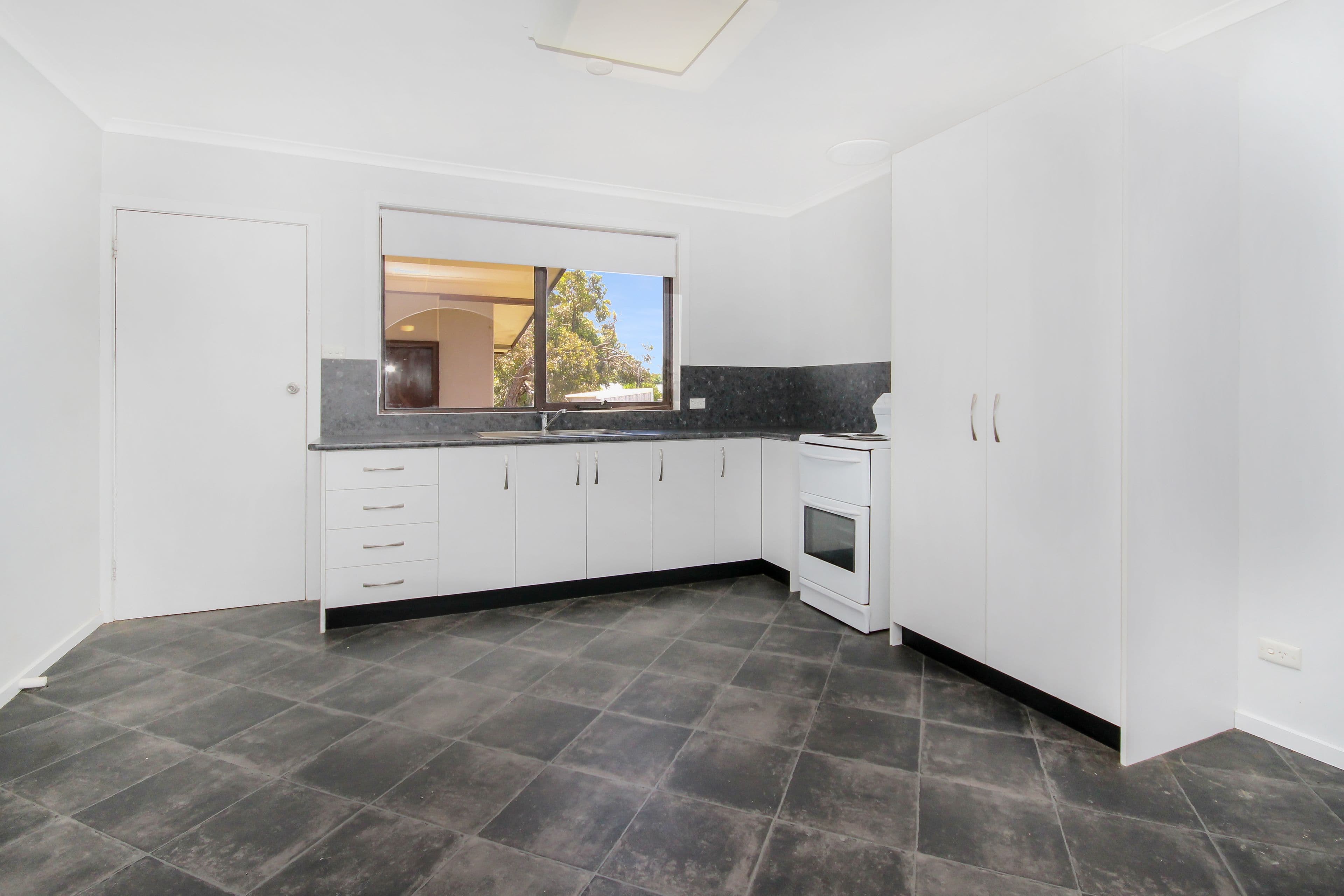 1A Jubilee Road, Stawell VIC 3380, Stawell - Thumbnail 2