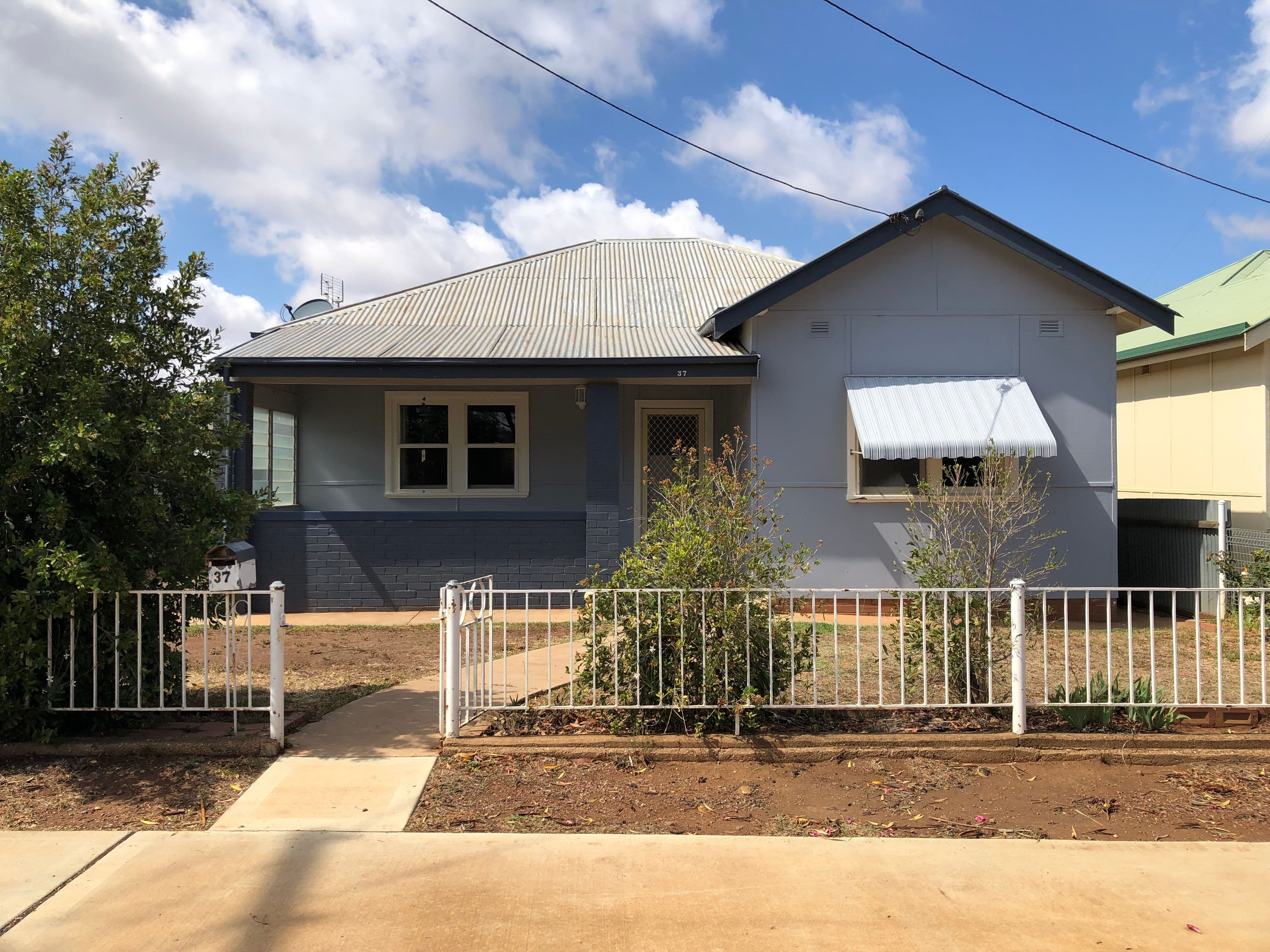 37 Bushman Street, Parkes NSW 2870, Parkes - Image 1