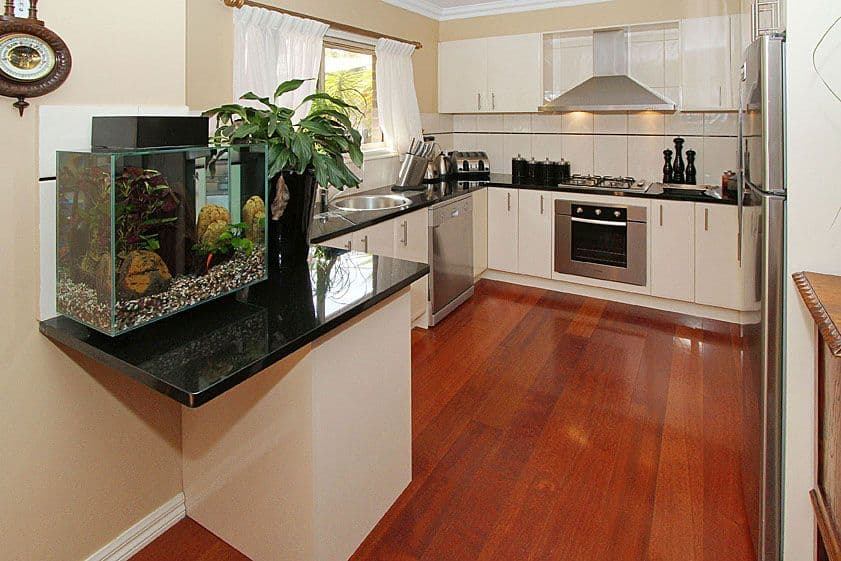 4 Spring Street, THOMASTOWN VIC 3074, Thomastown - Thumbnail 2