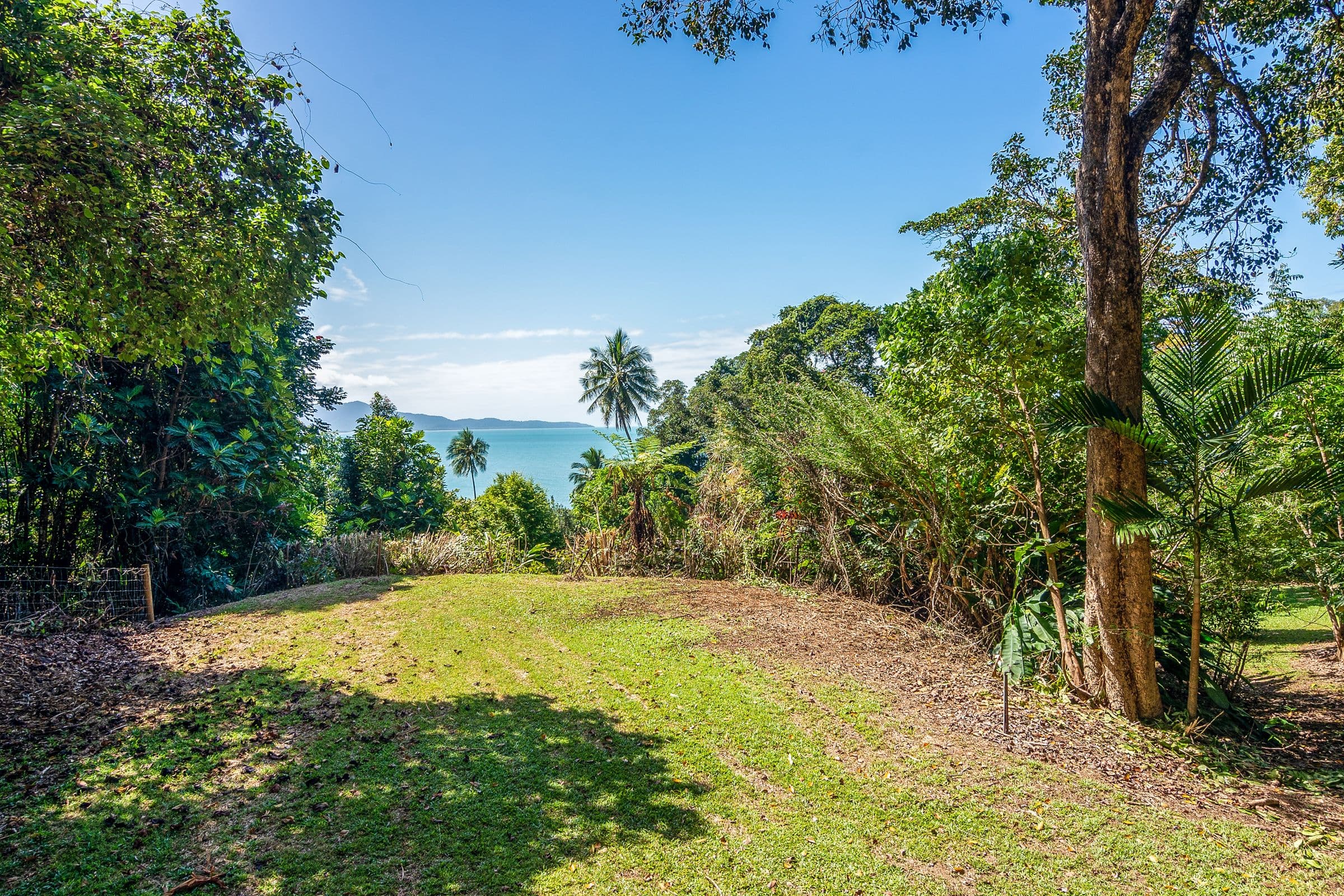1299A-C Mossman Daintree Road, Rocky Point QLD 4873, Rocky Point - Thumbnail 6